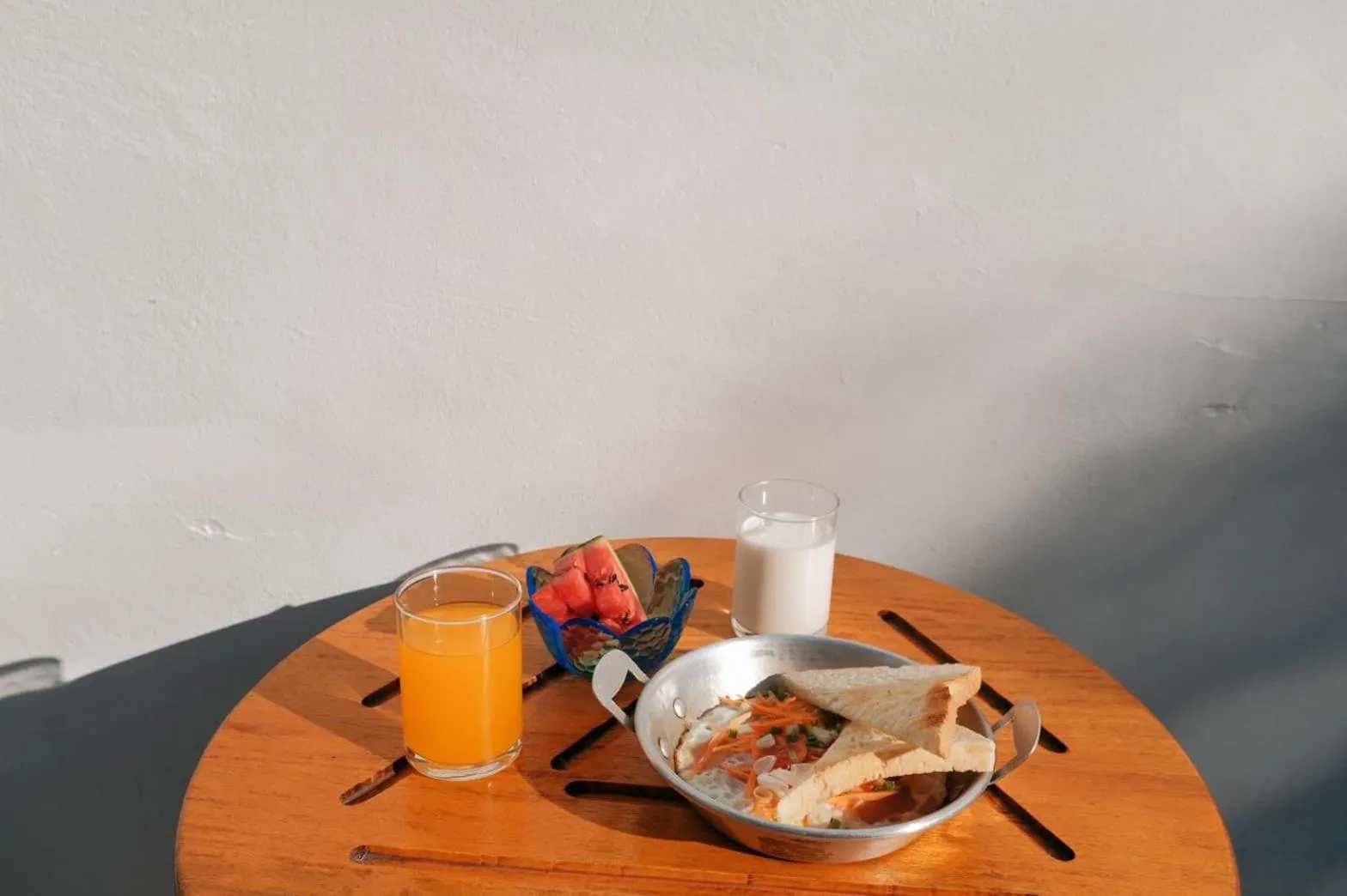 Breakfast in MORN-ING HOSTEL