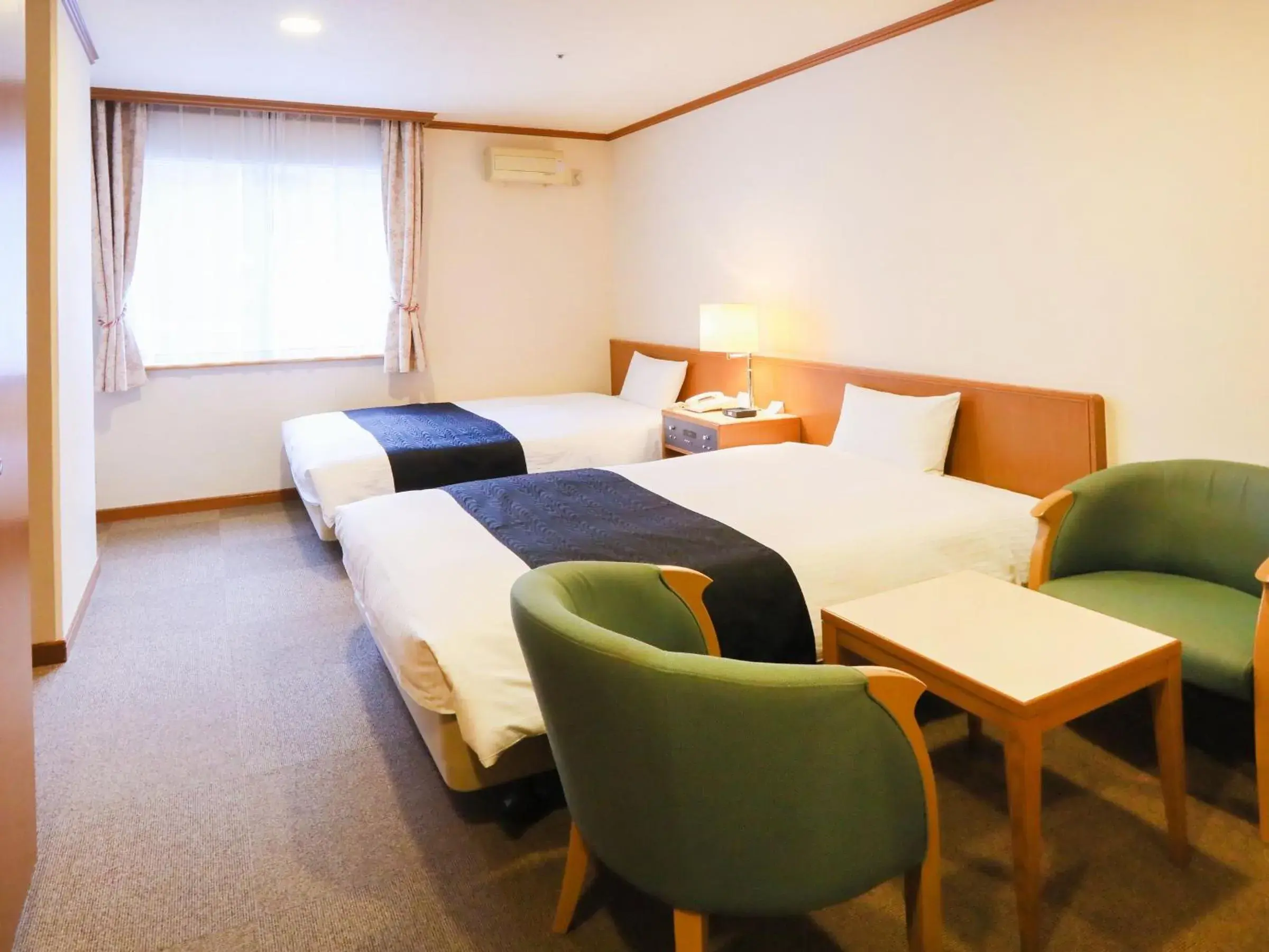 Standard Twin Room - single occupancy - Non-Smoking in APA Hotel Sapporo Susukino Ekinishi Standard Twin Room - single occupancy - Non-Smoking in APA Hotel Sapporo Susukino Ekinishi