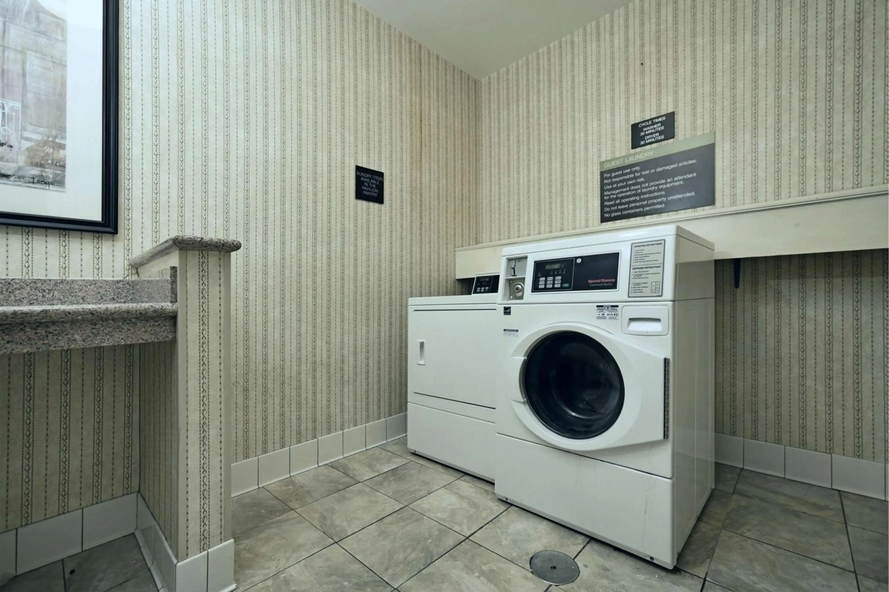 Property building in Hilton Garden Inn Saratoga Springs