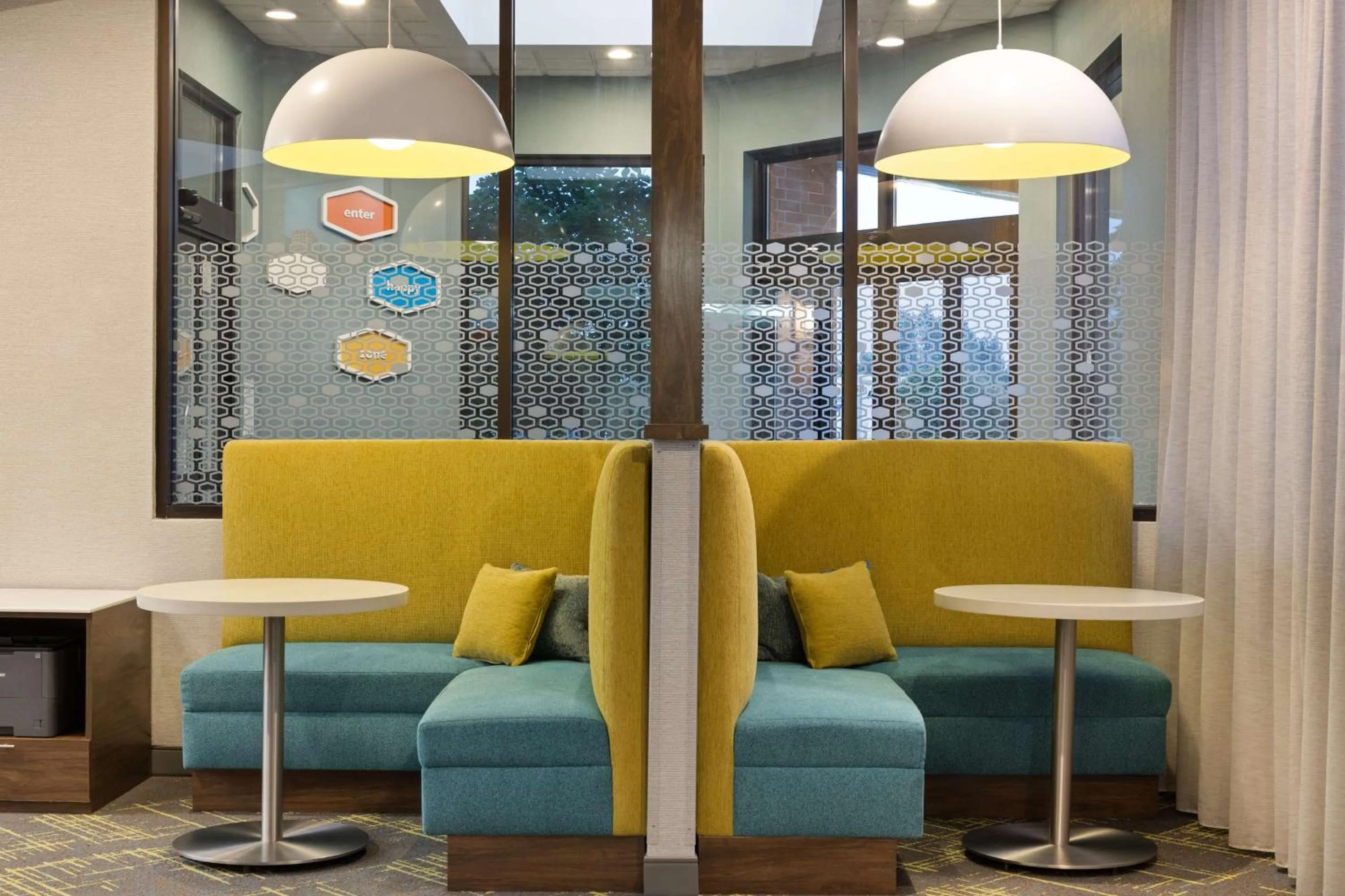 Lobby or reception in Hampton Inn Spokane Airport