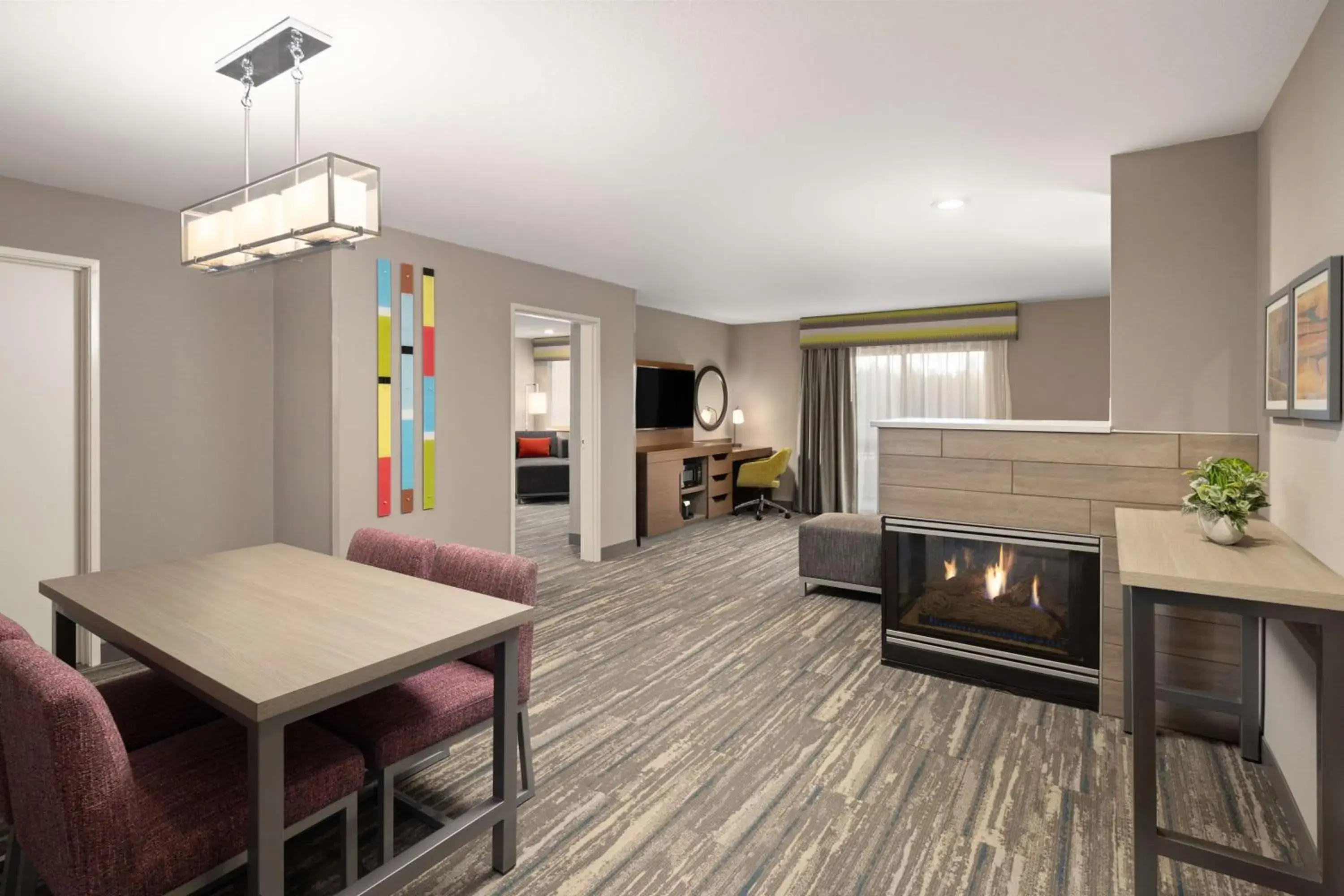 One-Bedroom King Suite - Non-Smoking in Hampton Inn Spokane Airport One-Bedroom King Suite - Non-Smoking in Hampton Inn Spokane Airport