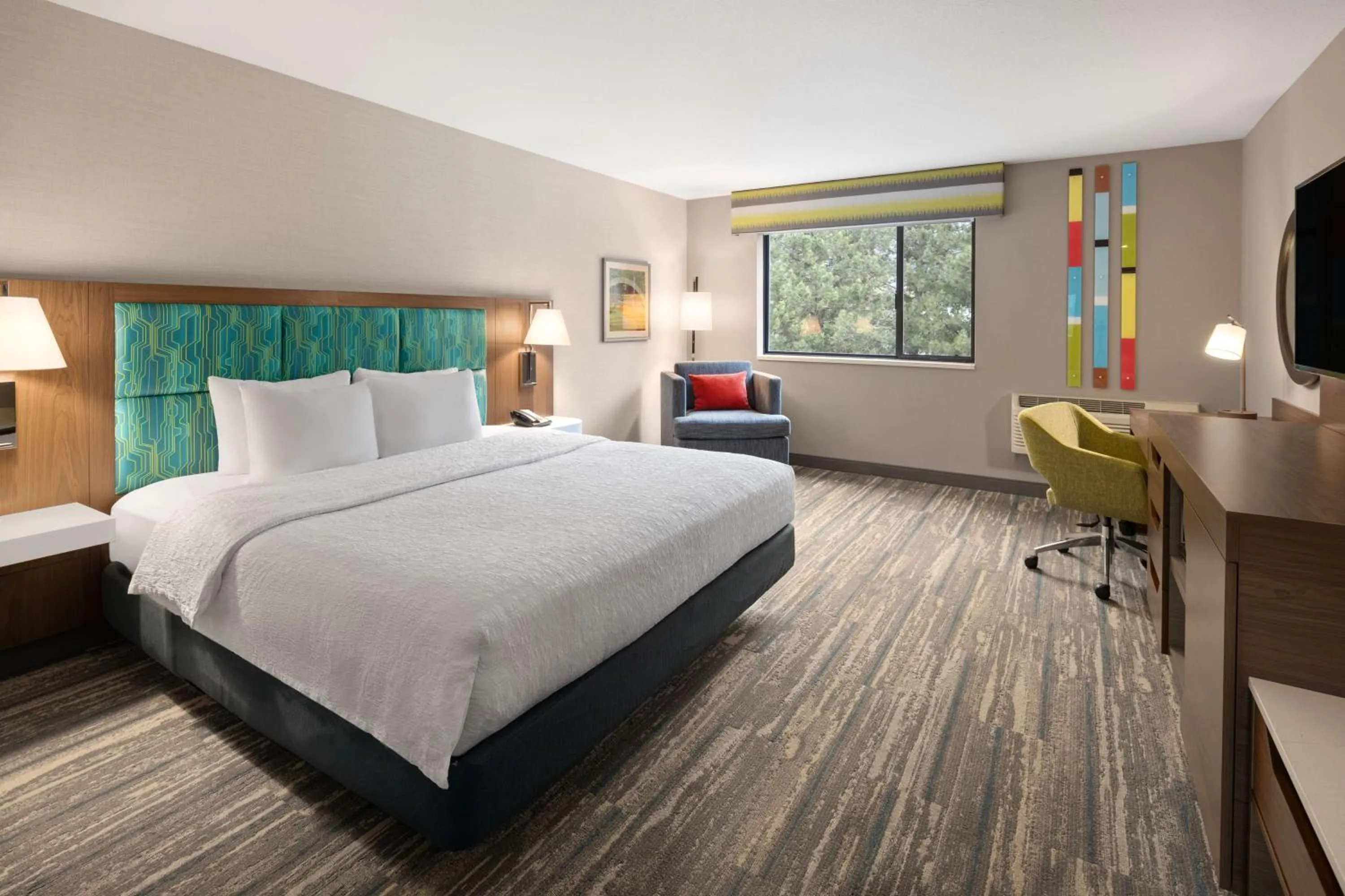 Bed in Hampton Inn Spokane Airport