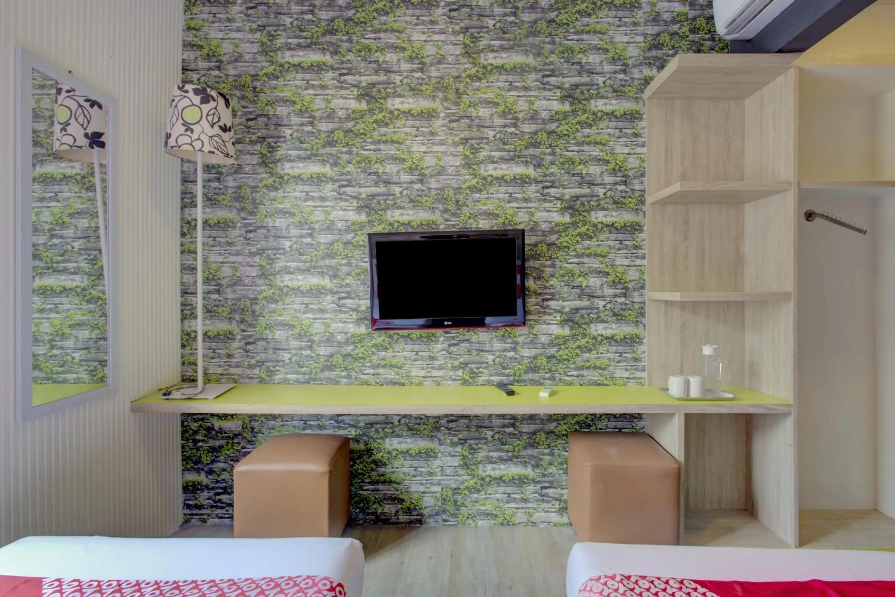 Bedroom in Collection O Gambir Near Masjid Istiqlal Formerly Aleander Hotel