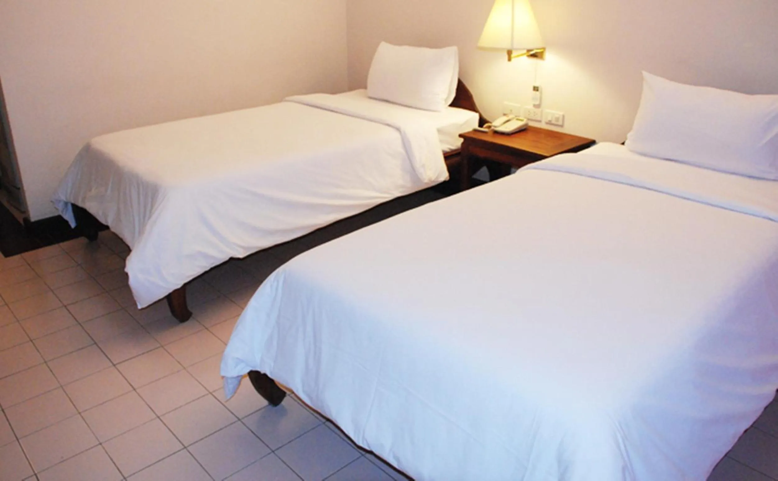 Bedroom, Bed in Mae Pim Resort Hotel