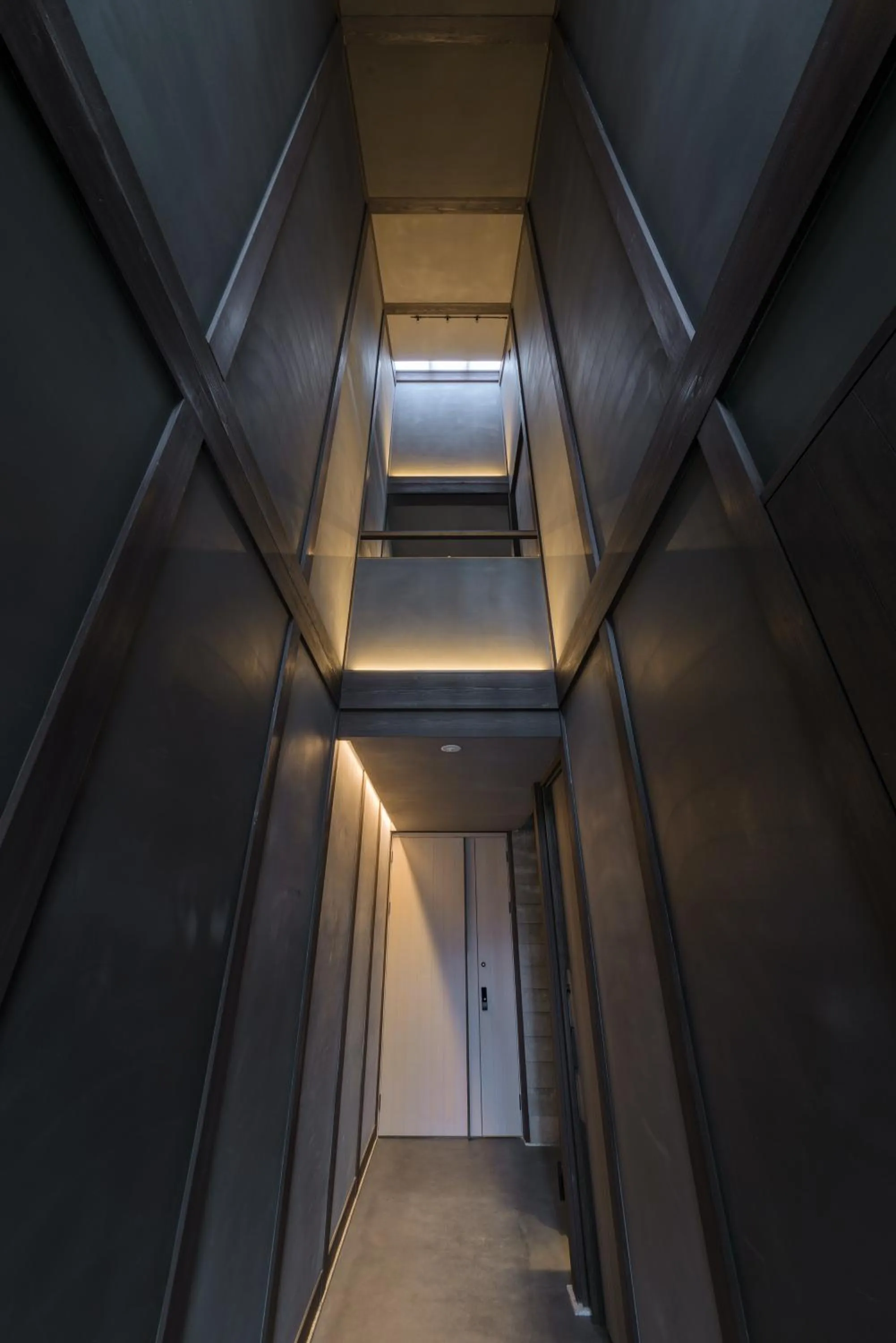 Facade/entrance in Komatsu Residences