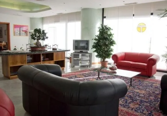 TV and multimedia in Hotel Thema