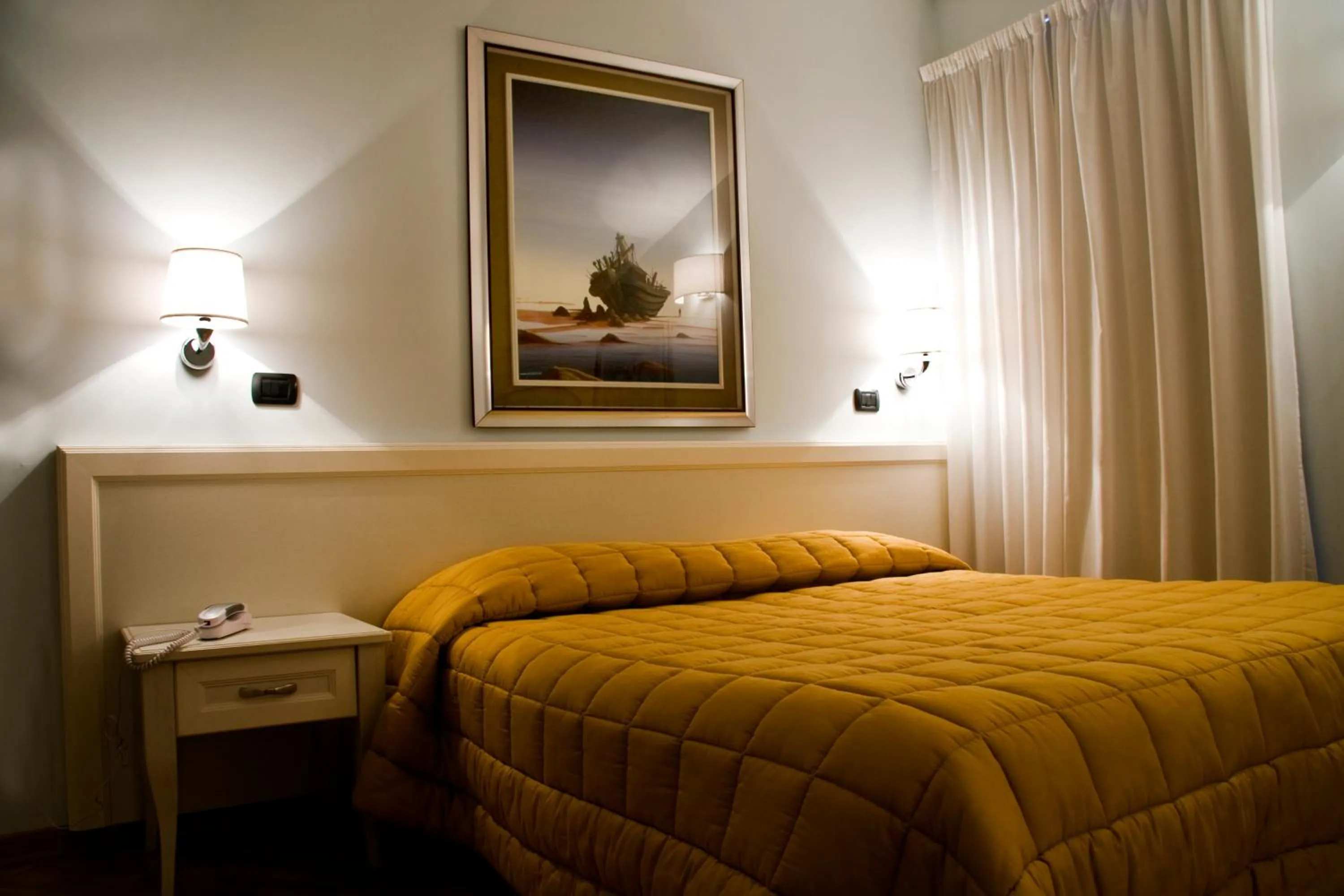 Bed in Albergo Ristorante Siro