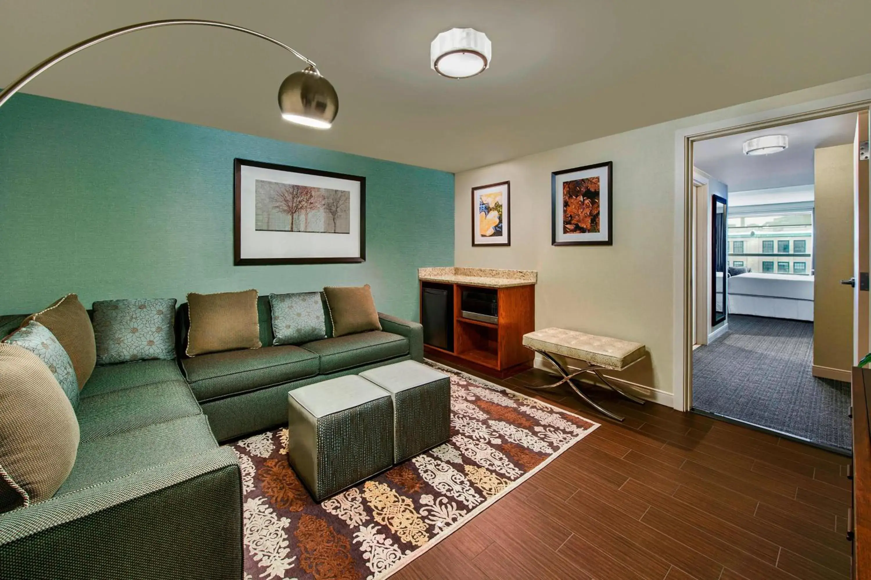 King Junior Suite, 1 Bedroom Junior Suite, 1 King, Sofa bed in Le Westin Montreal King Junior Suite, 1 Bedroom Junior Suite, 1 King, Sofa bed in Le Westin Montreal