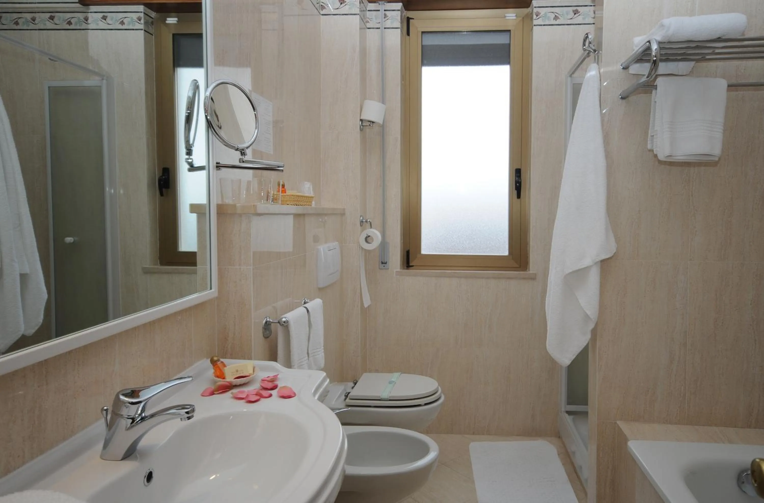 Bathroom in Grand Hotel Excelsior