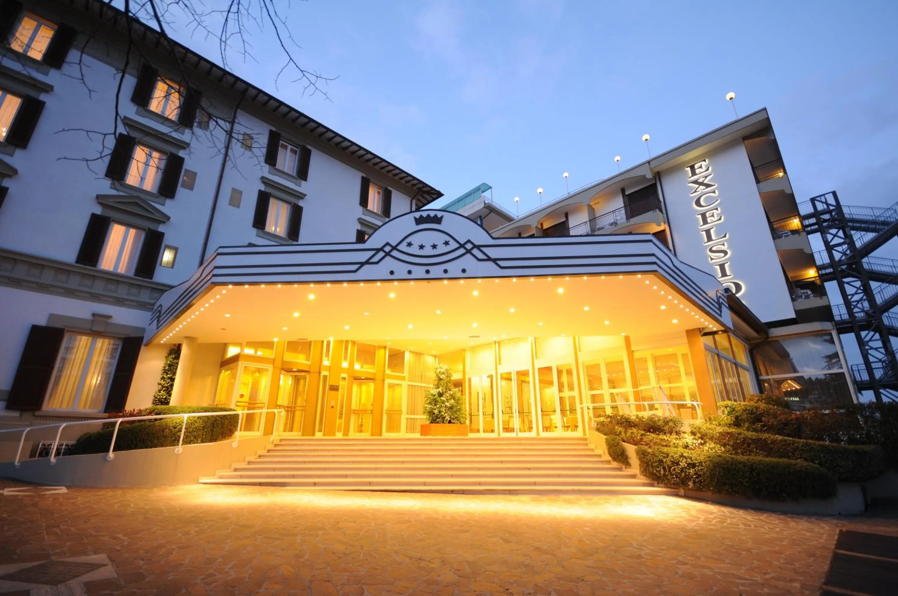 Facade/entrance in Grand Hotel Excelsior