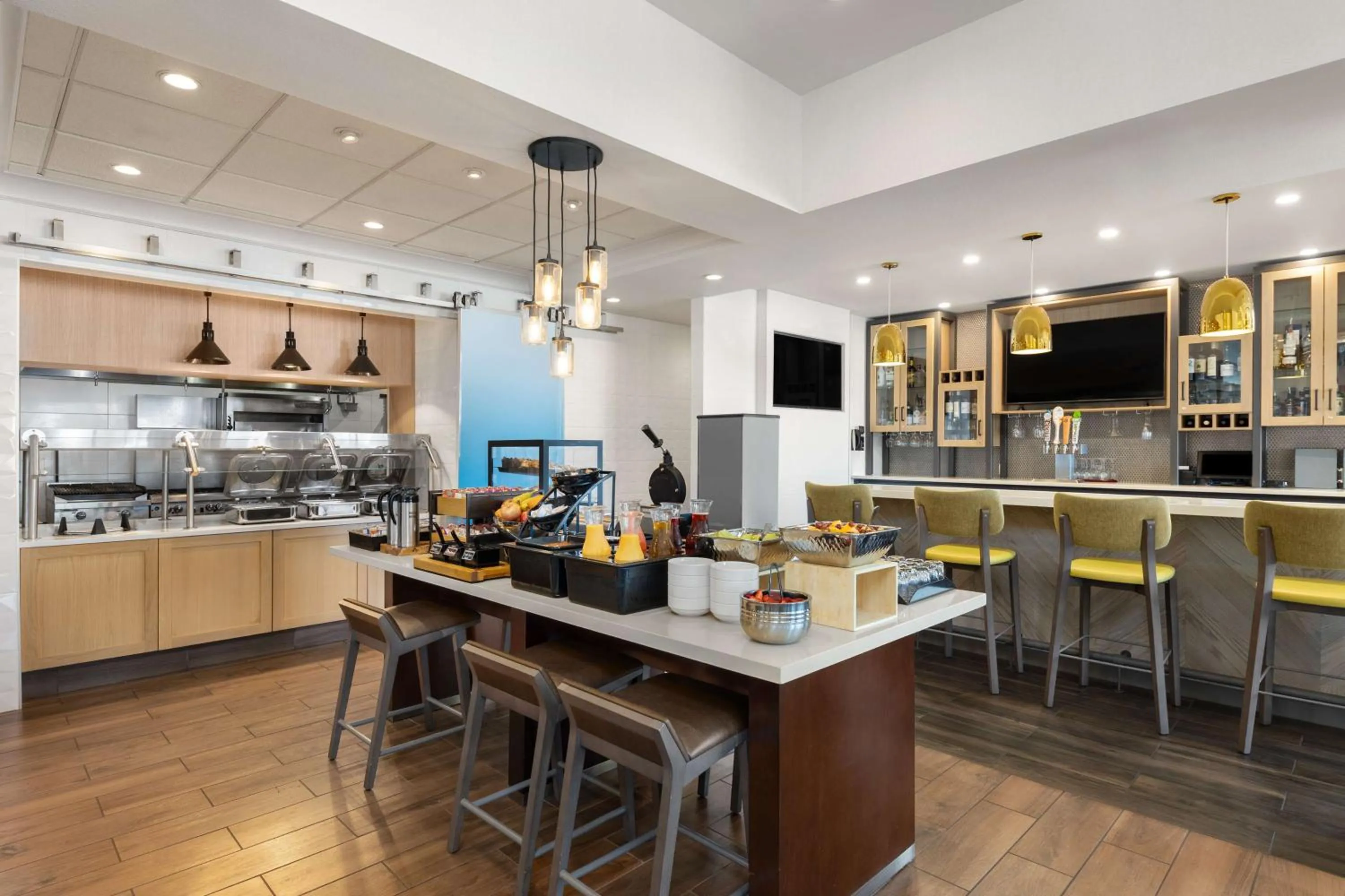 Breakfast in Hilton Garden Inn Spokane Airport