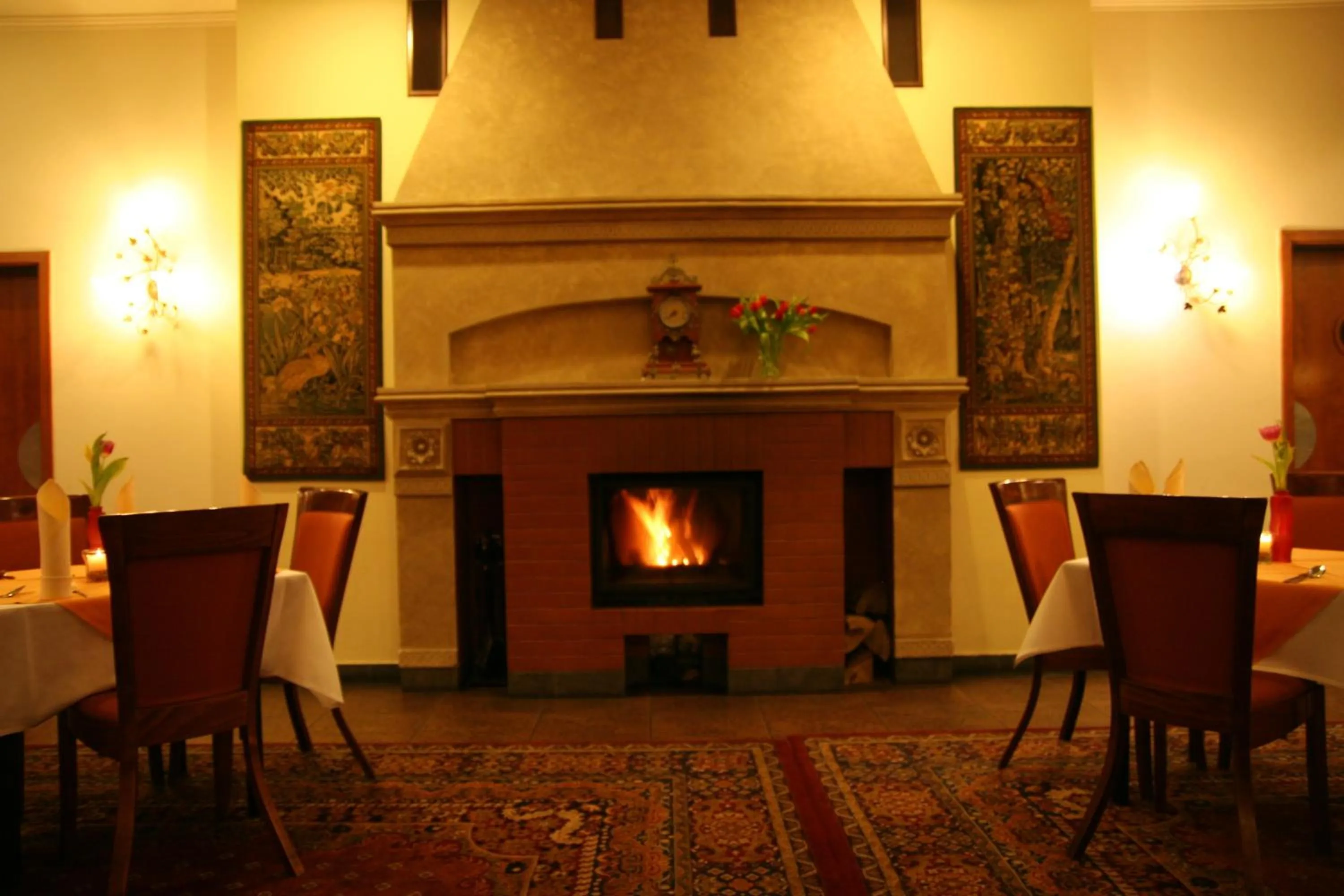 Restaurant/places to eat in Hotel Karolinka