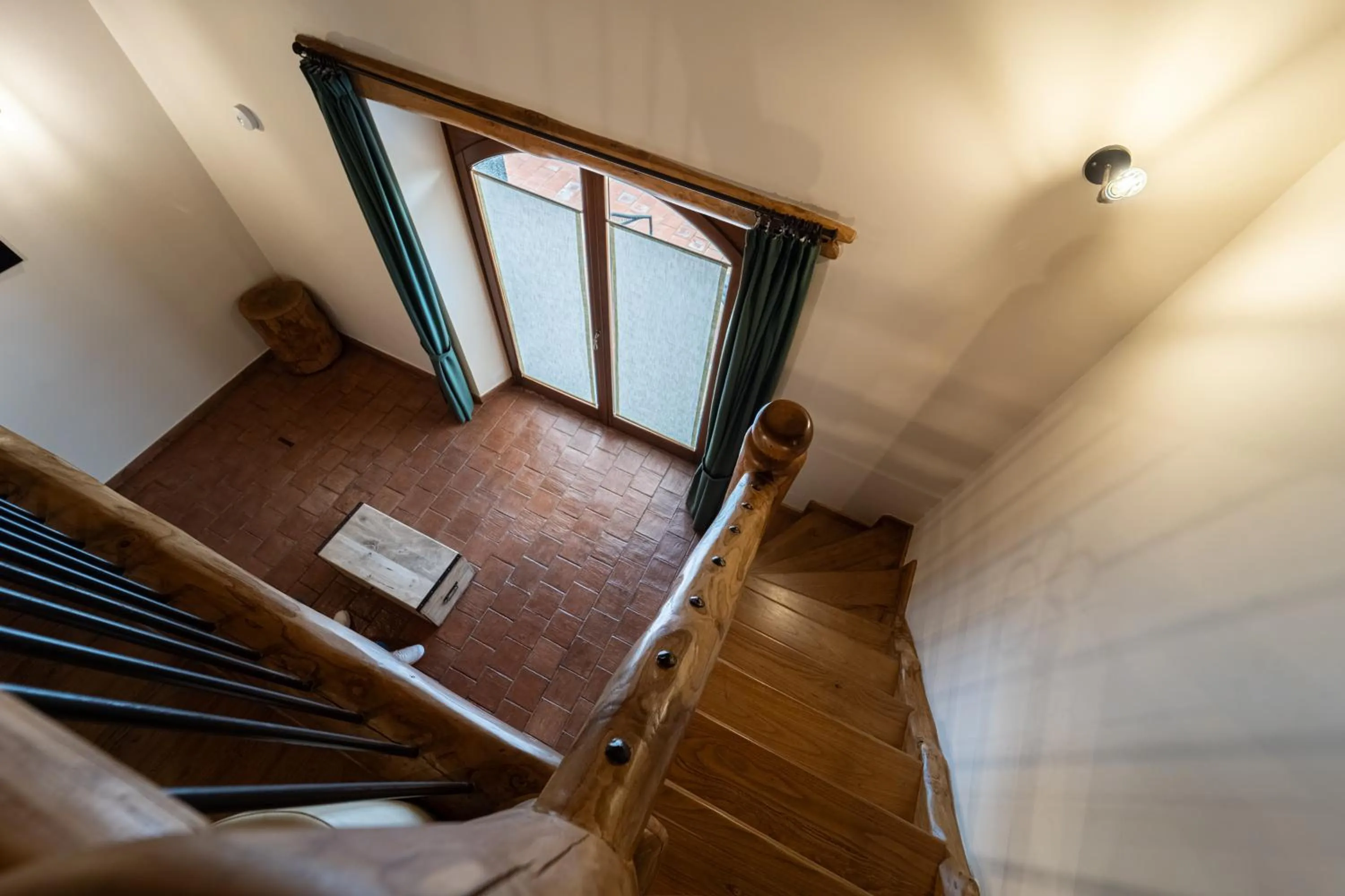 Living room in Etna Quota Mille Boutique Hotel, Typical Sicilian Food & Wine