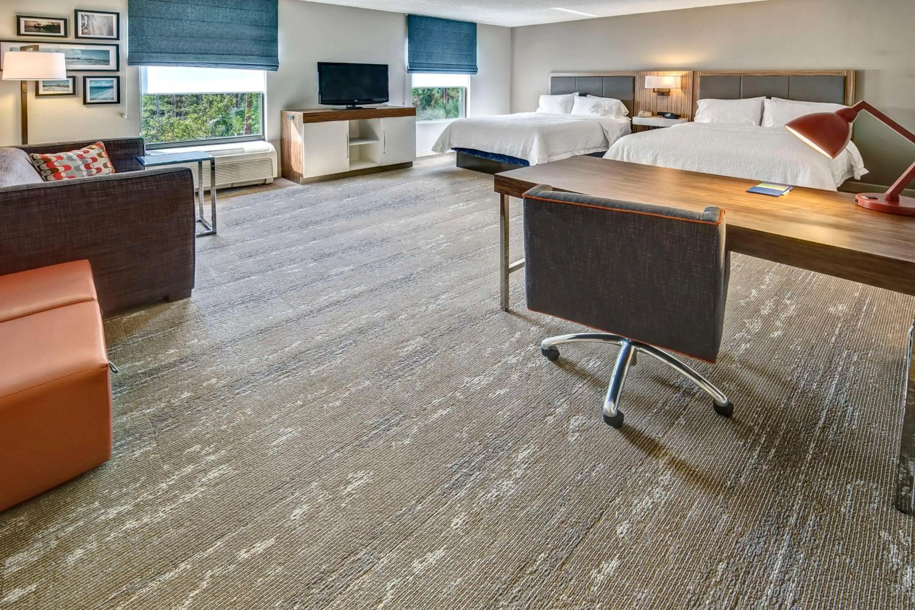 Bedroom, Bed in Hampton Inn & Suites Fort Myers Estero