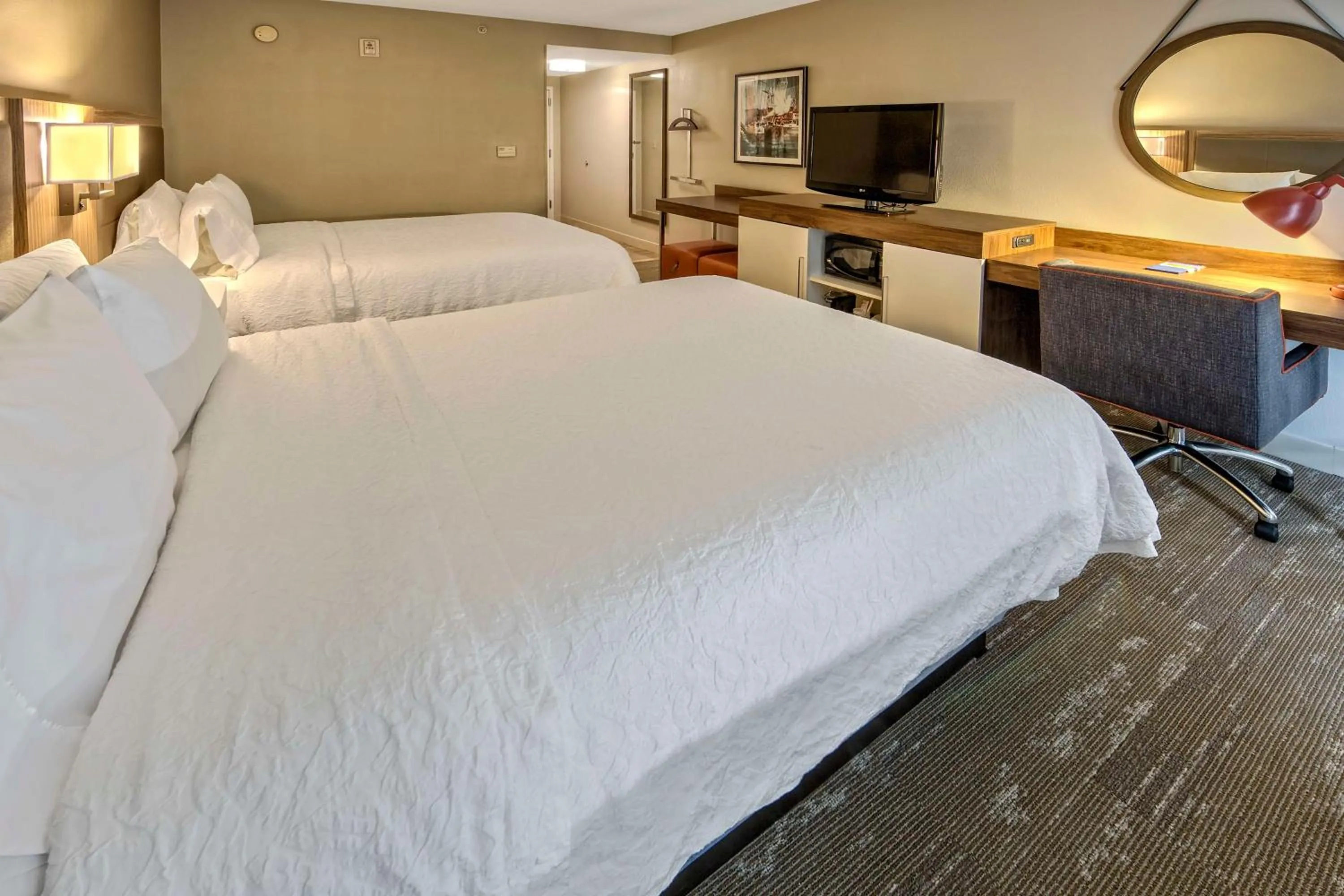 Bedroom, Bed in Hampton Inn & Suites Fort Myers Estero