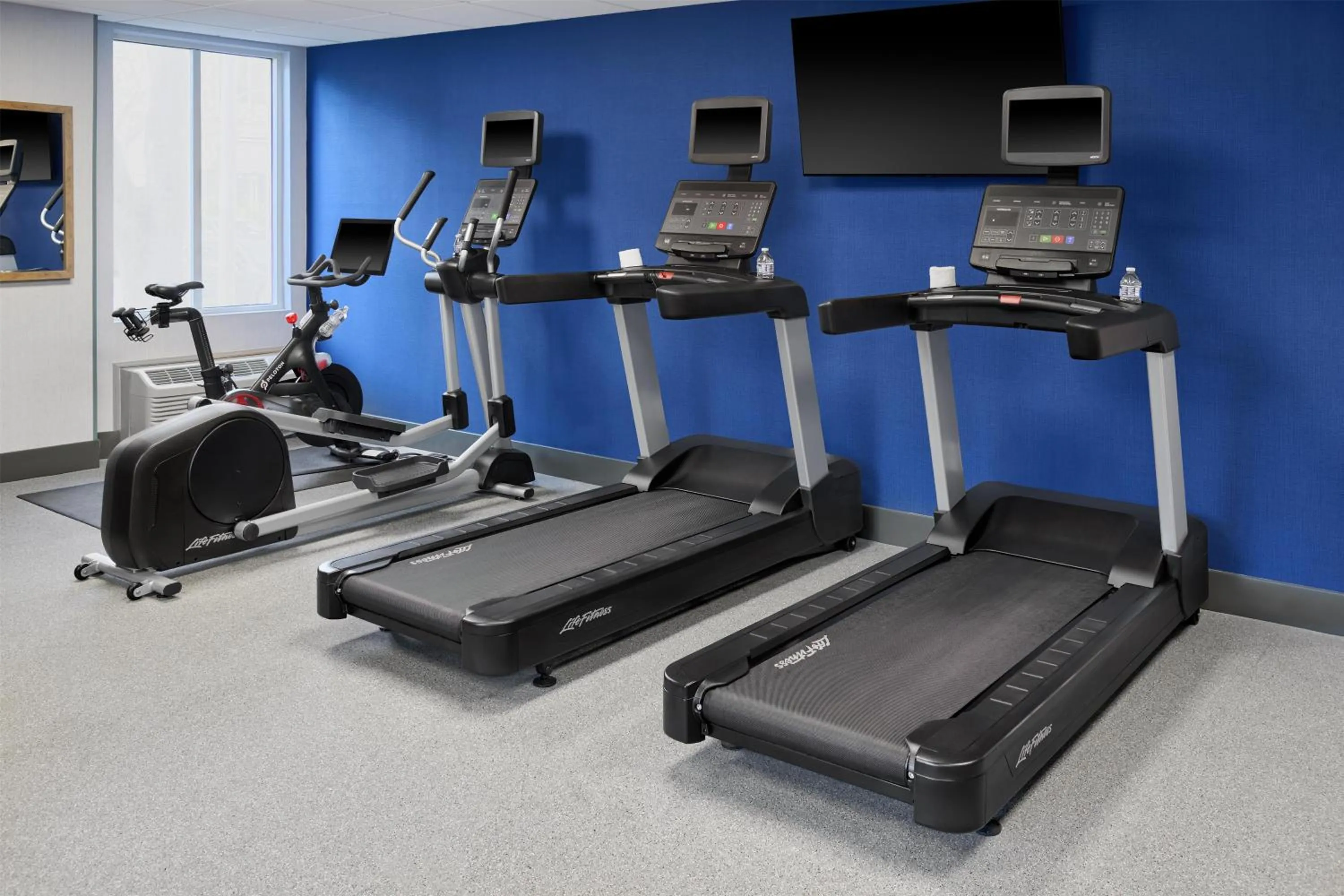 Fitness centre/facilities in Hampton Inn Fort Lauderdale Plantation