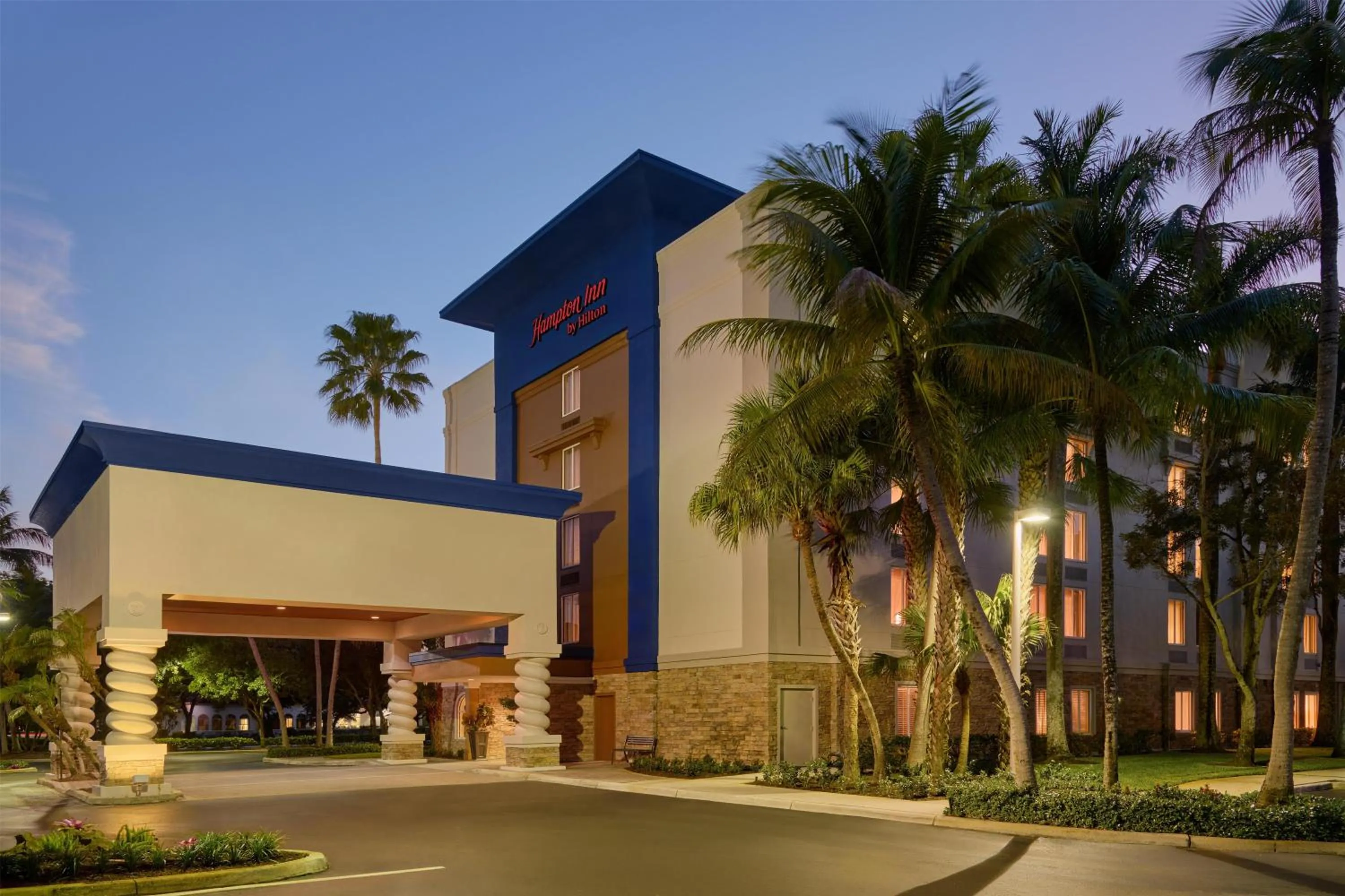 Property building in Hampton Inn Fort Lauderdale Plantation
