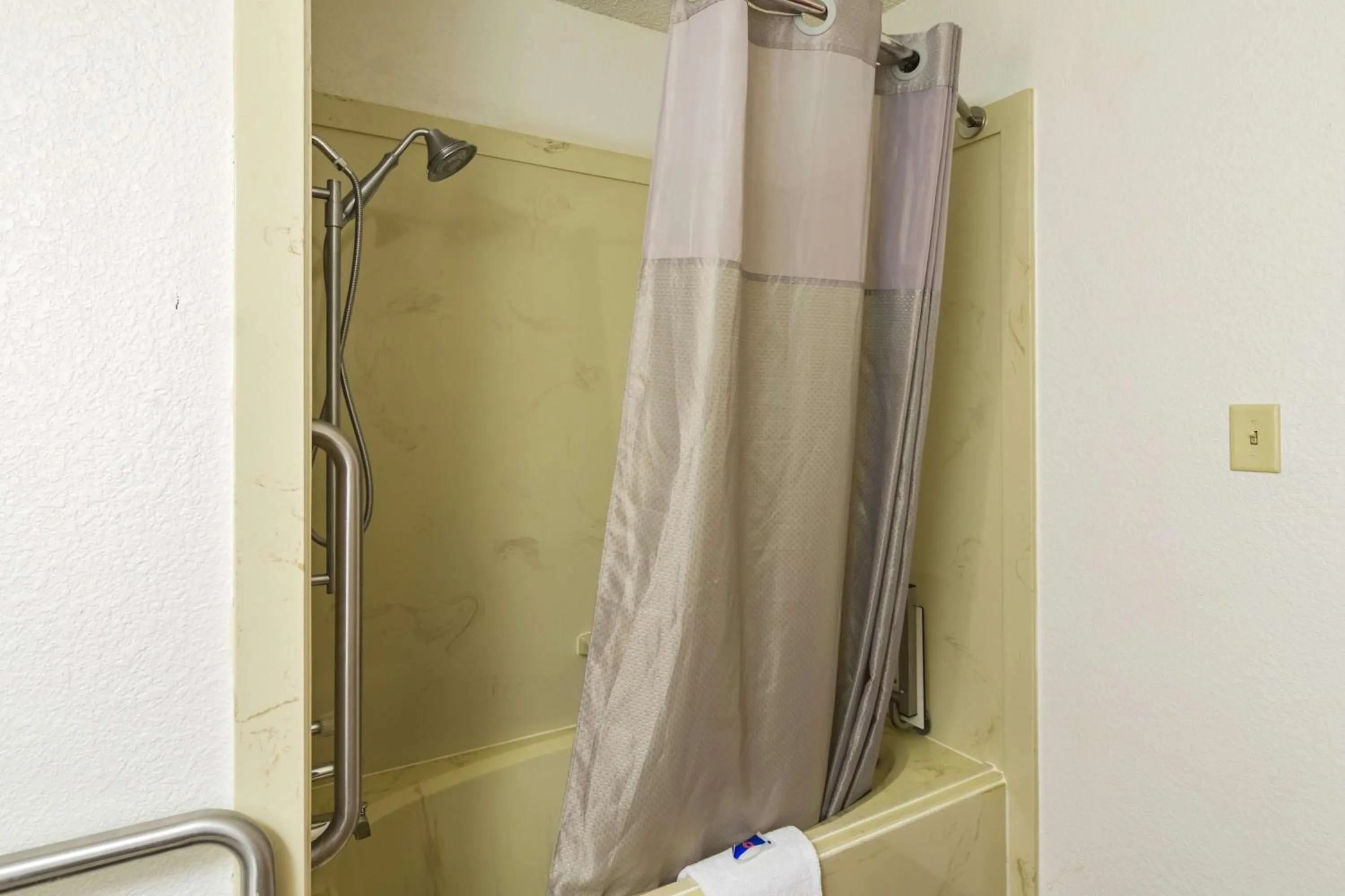 On site in Motel 6-Arkadelphia, AR