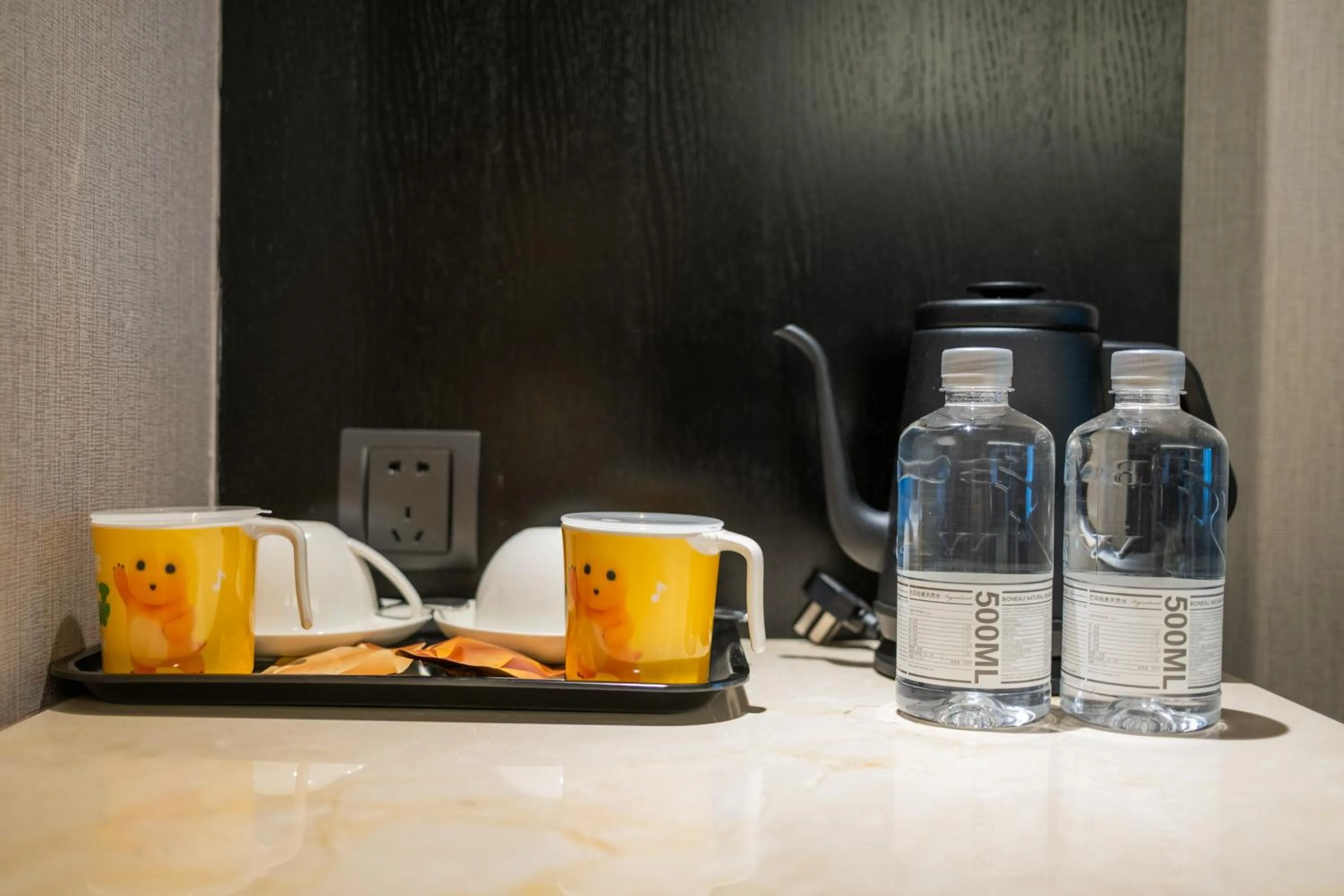 Coffee/tea facilities in Crystal Orange Hotel Shanghai Kangqiao Branch