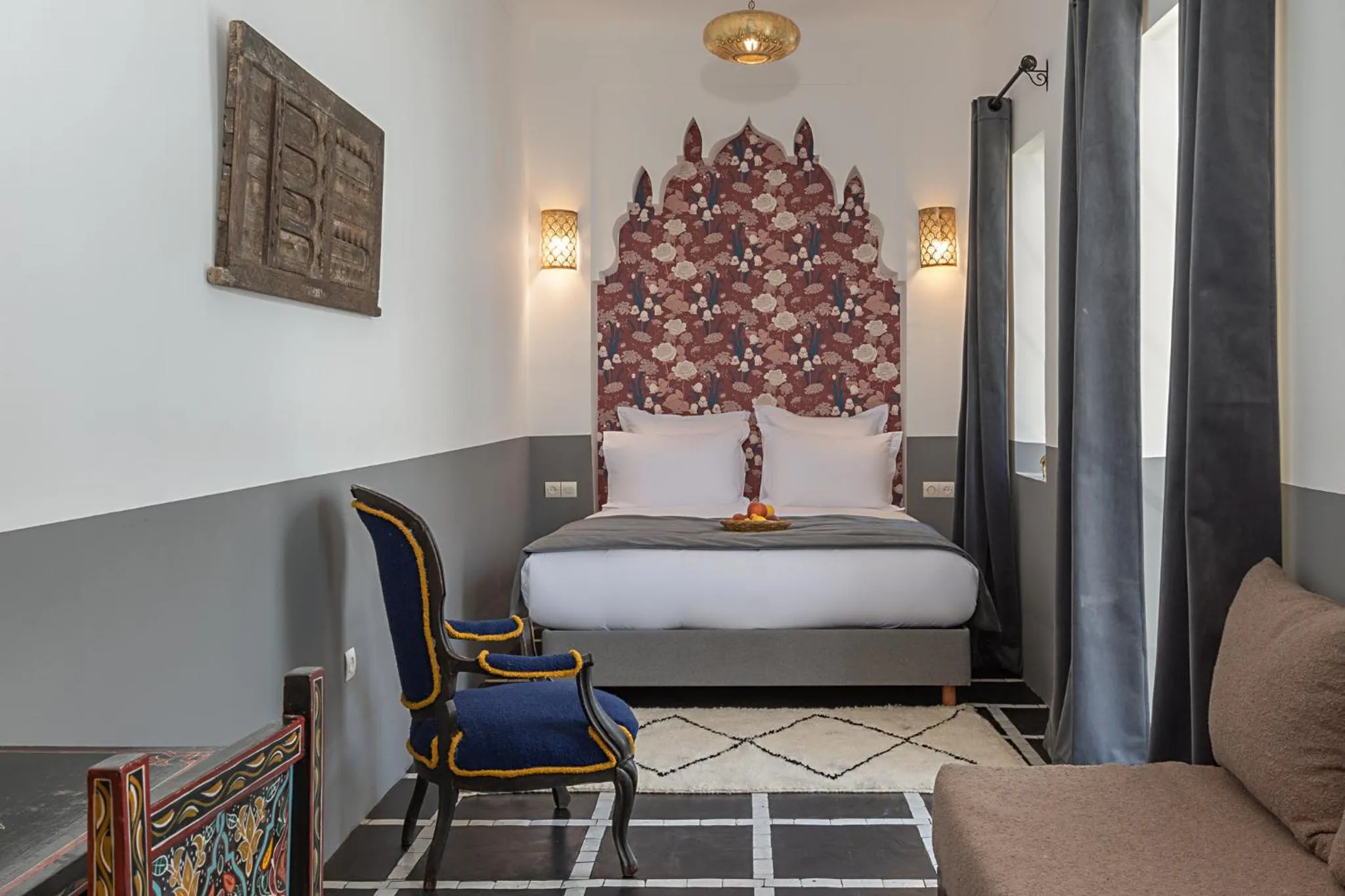 Bed in Riad la Parenthèse by Sashema