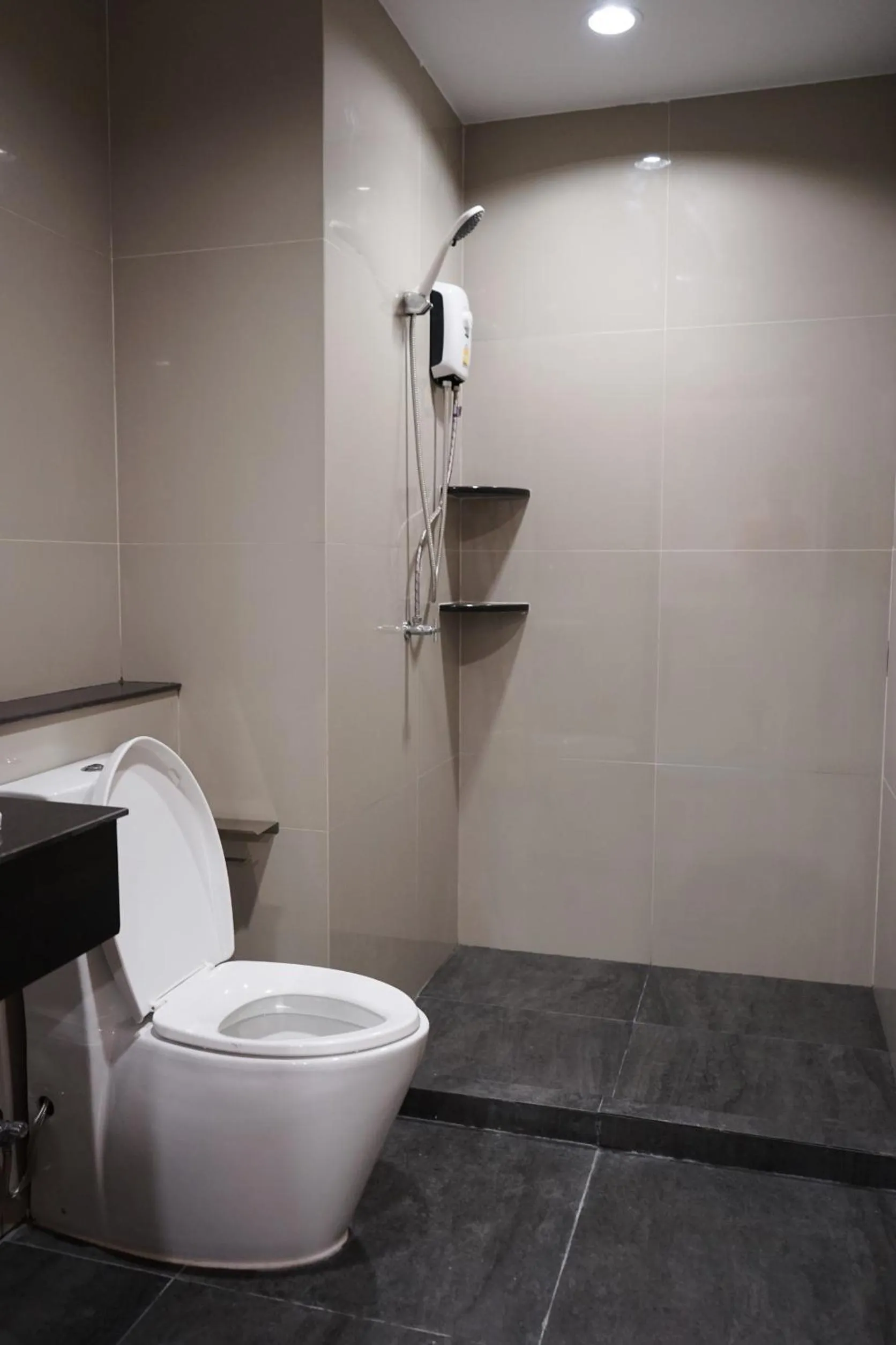 Bathroom in Baan Pakdi Pattaya