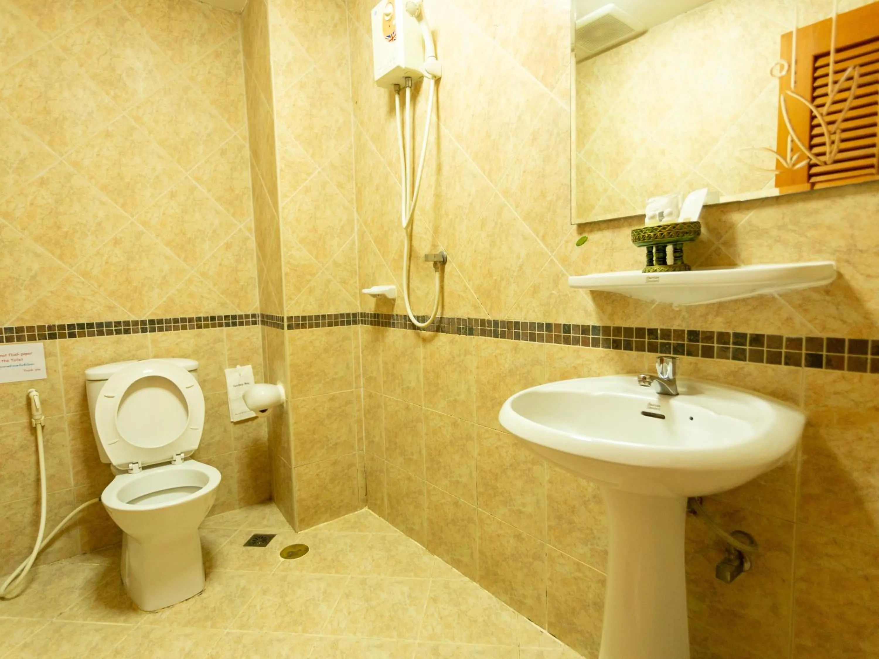 Bathroom in Chang Charlie Inn, Boutique