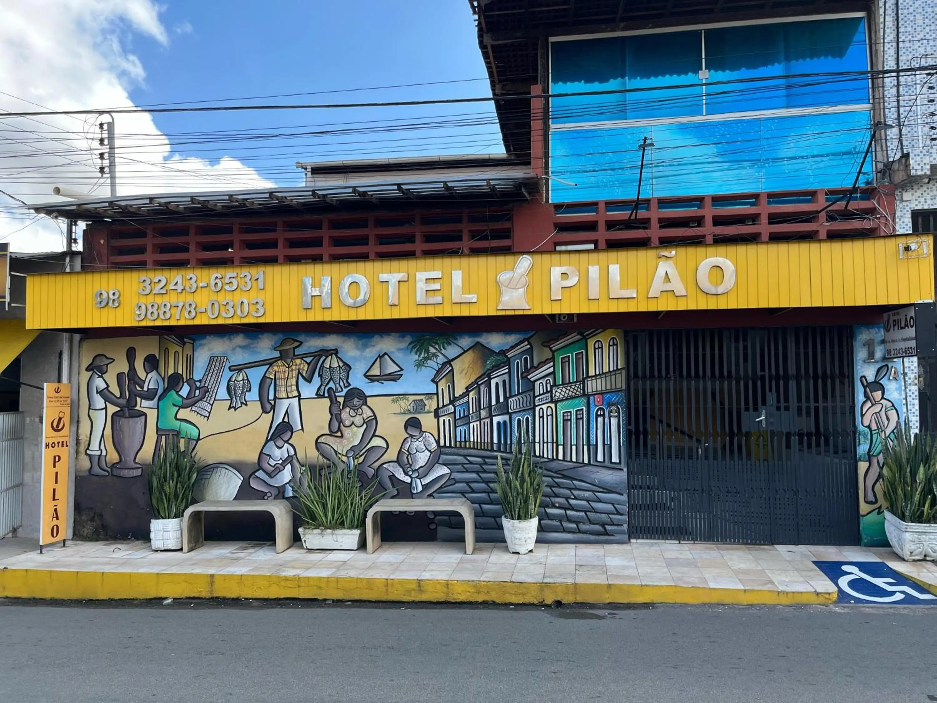 Facade/entrance in Hotel Pilão