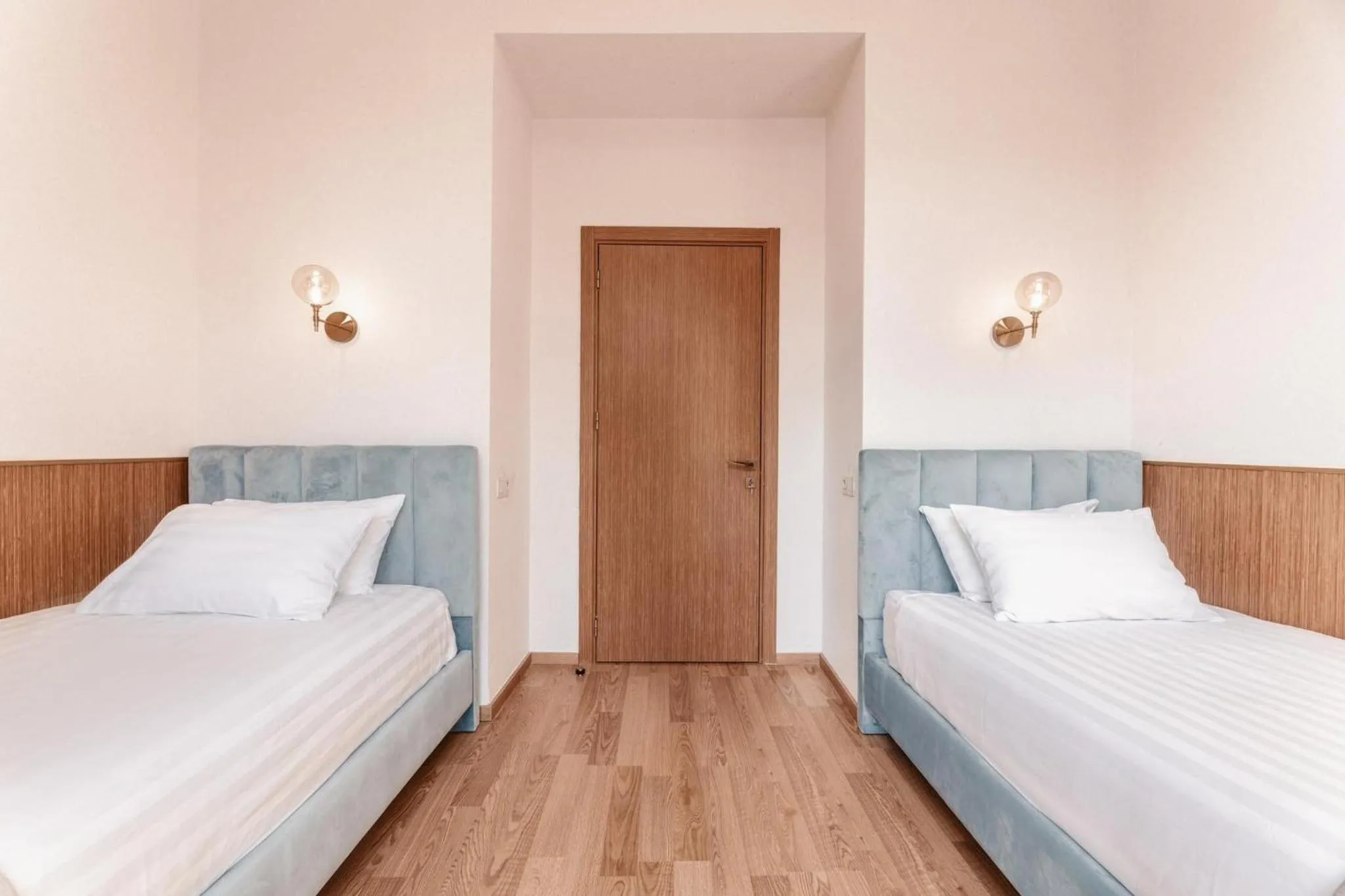 Bed in Park Hotel Tskaltubo - Balneo Resort