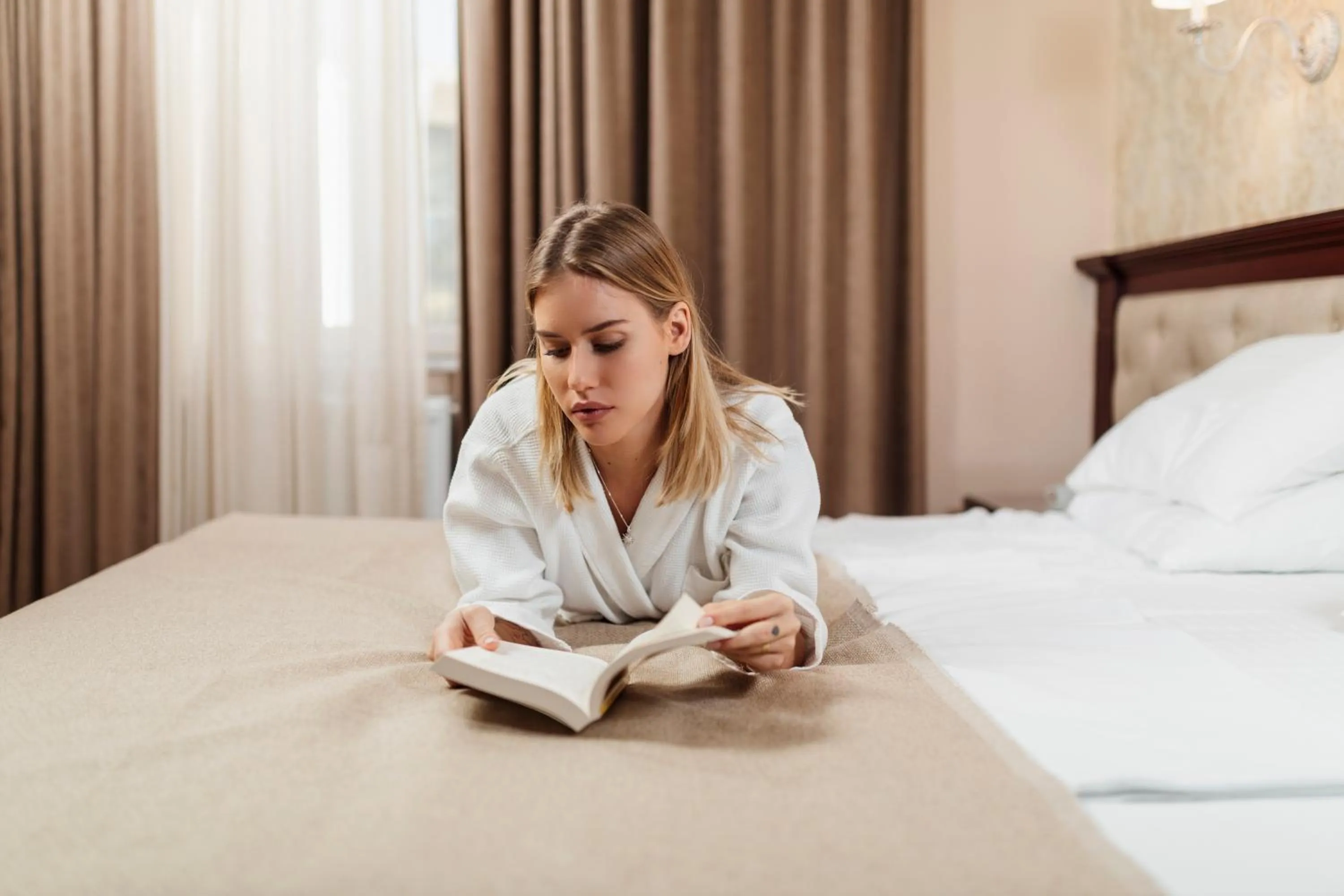 Bedroom, Bed in Park Hotel Tskaltubo - Balneo Resort