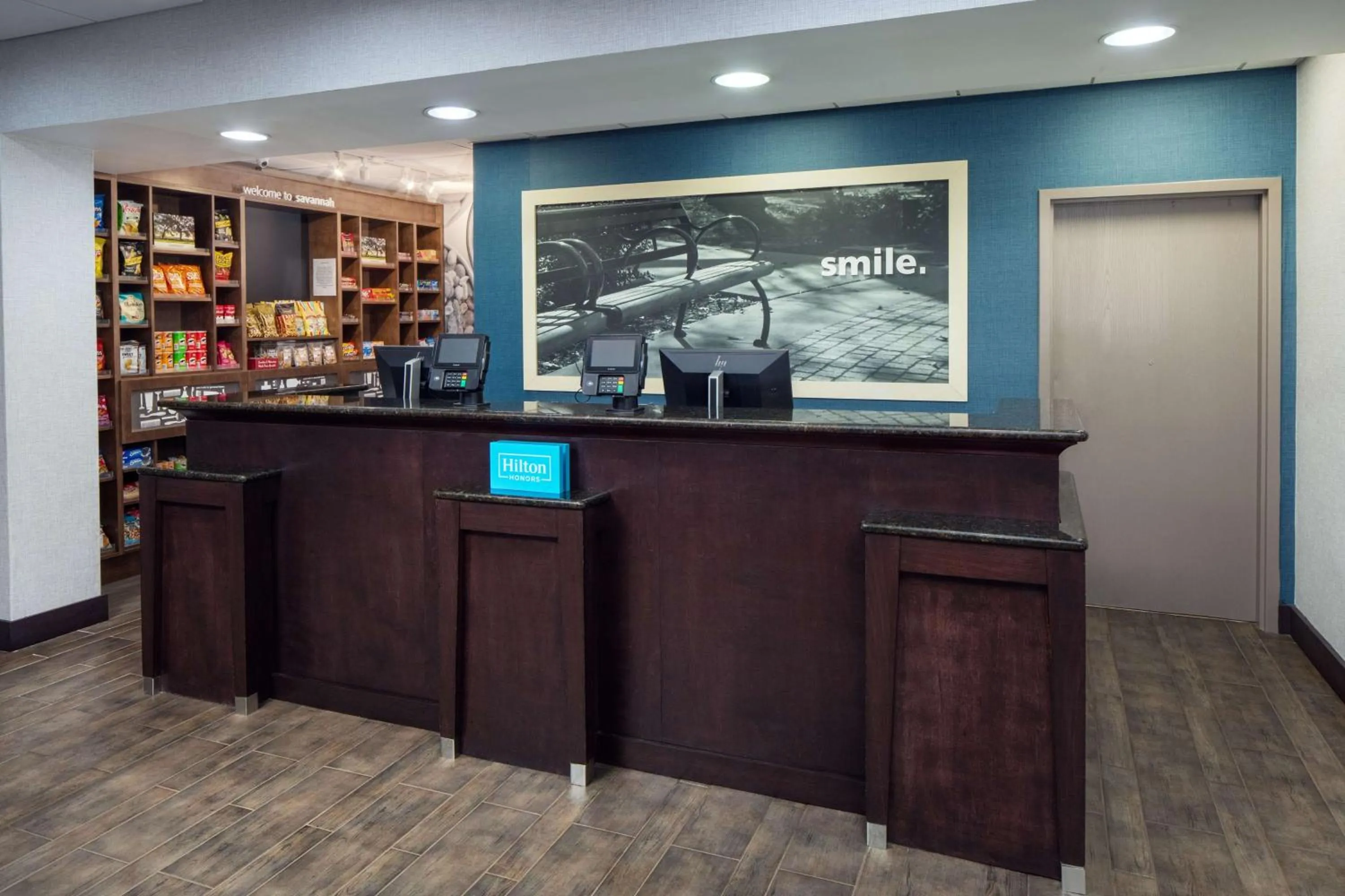 Lobby or reception in Hampton Inn & Suites Savannah - I-95 South - Gateway
