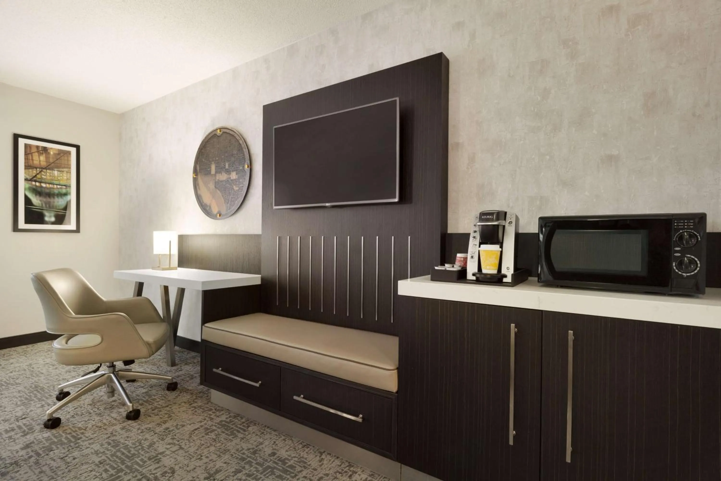 Bedroom in Hilton Garden Inn Washington DC Downtown