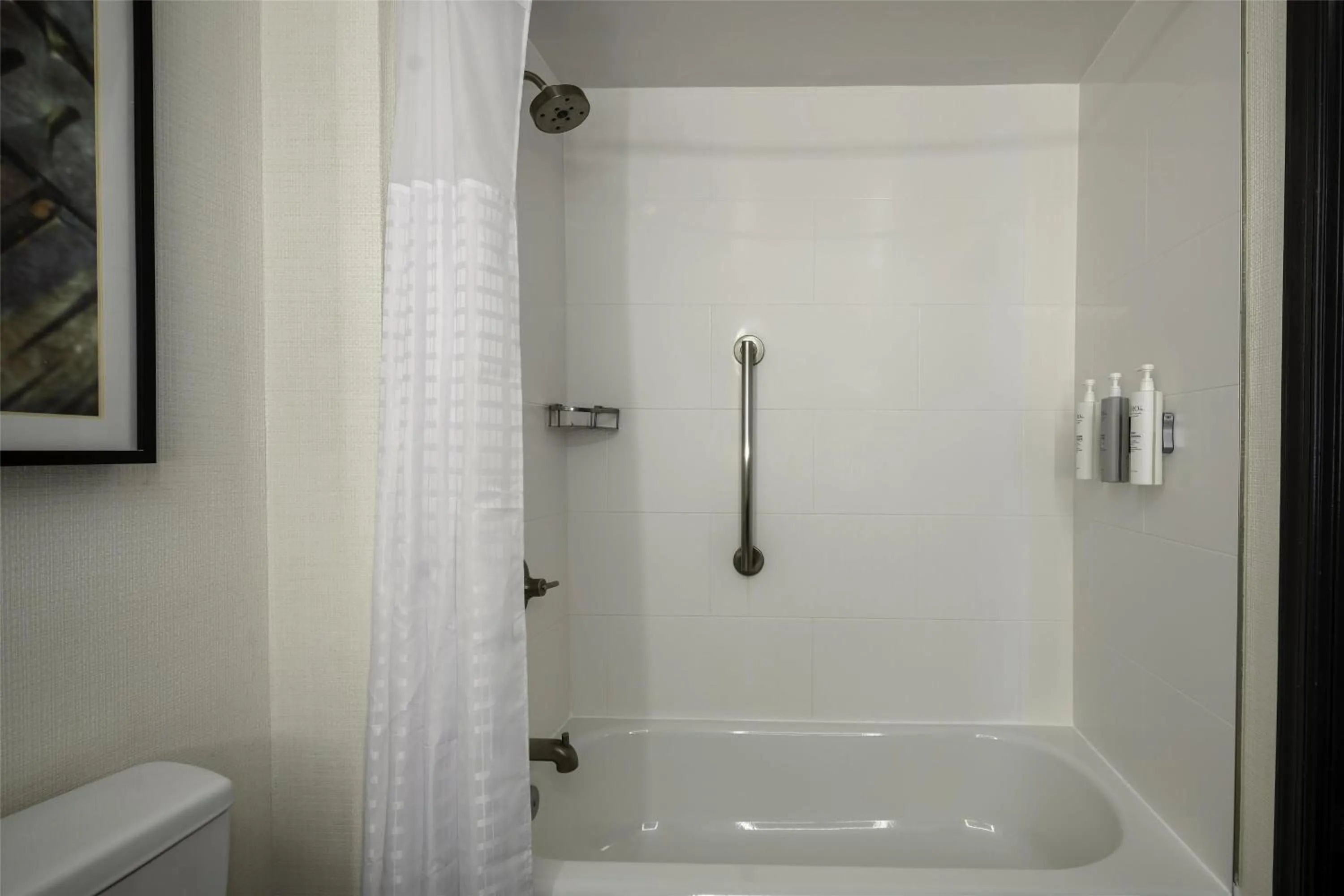 Bathroom in Hilton Garden Inn Washington DC Downtown