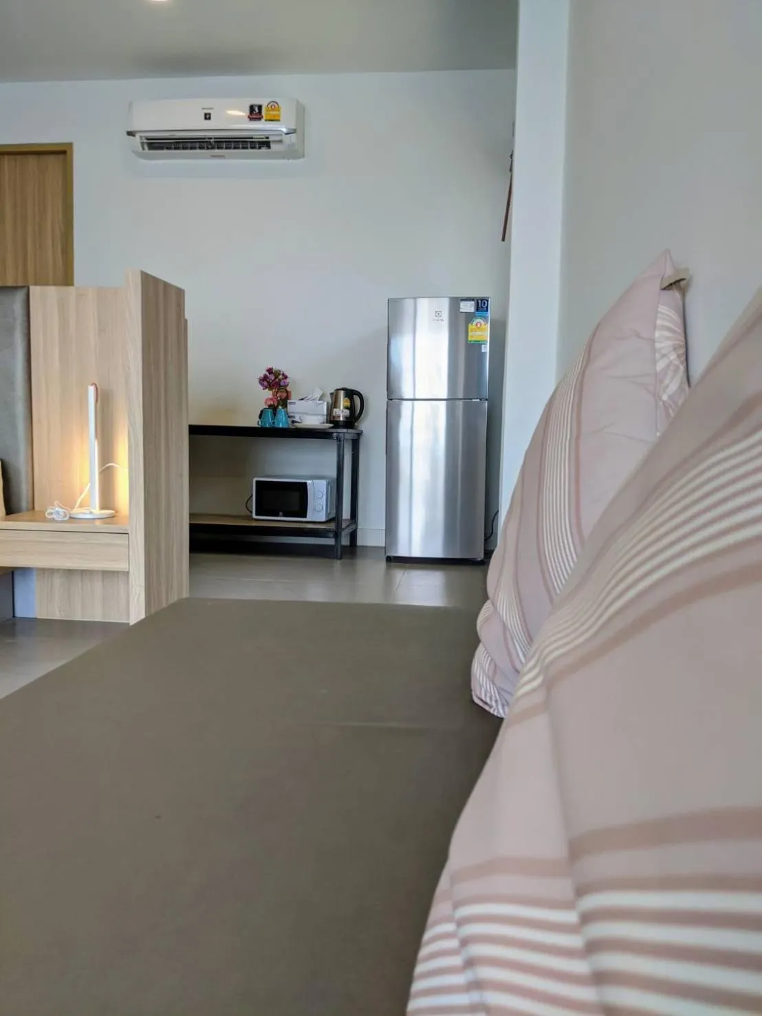 Bed in Samutra Residences