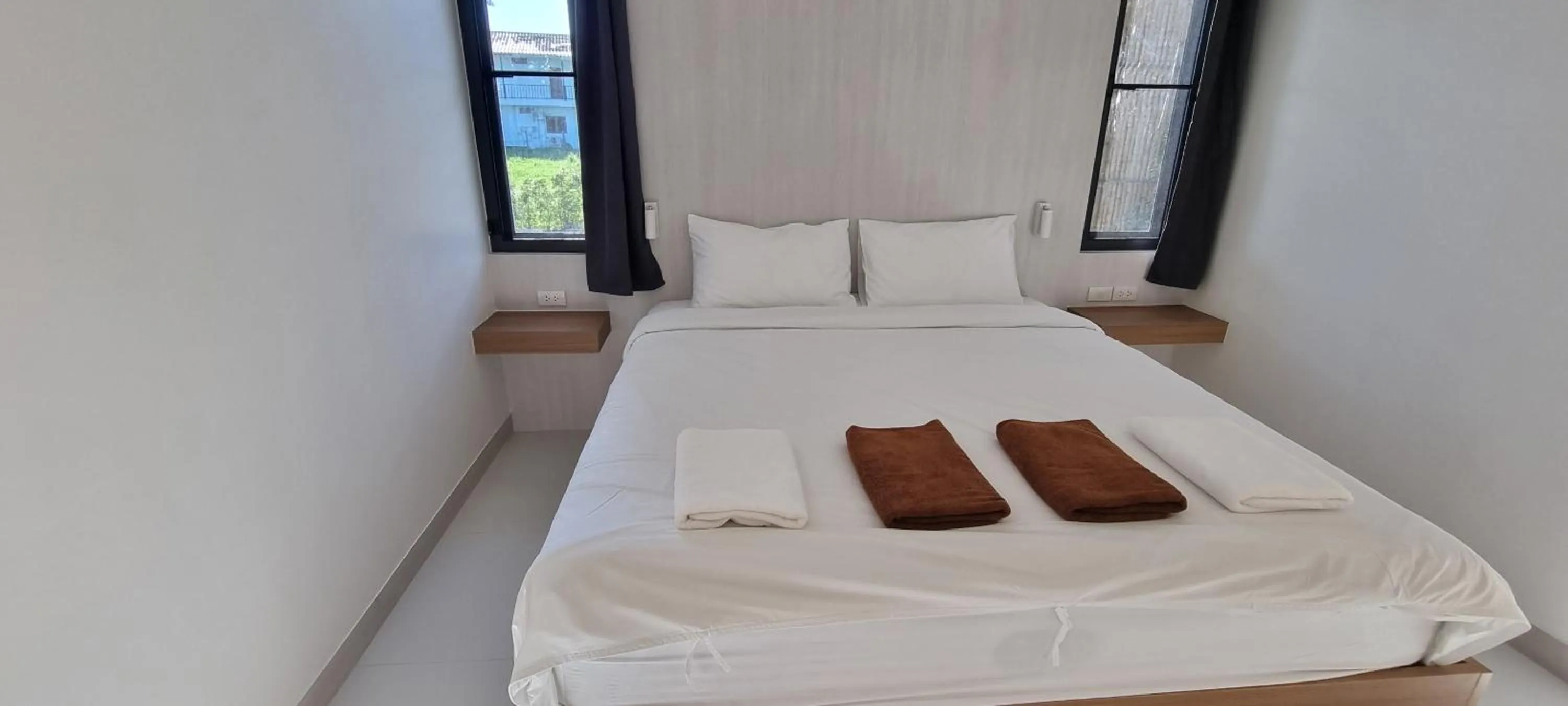 Bed in Samutra Residences