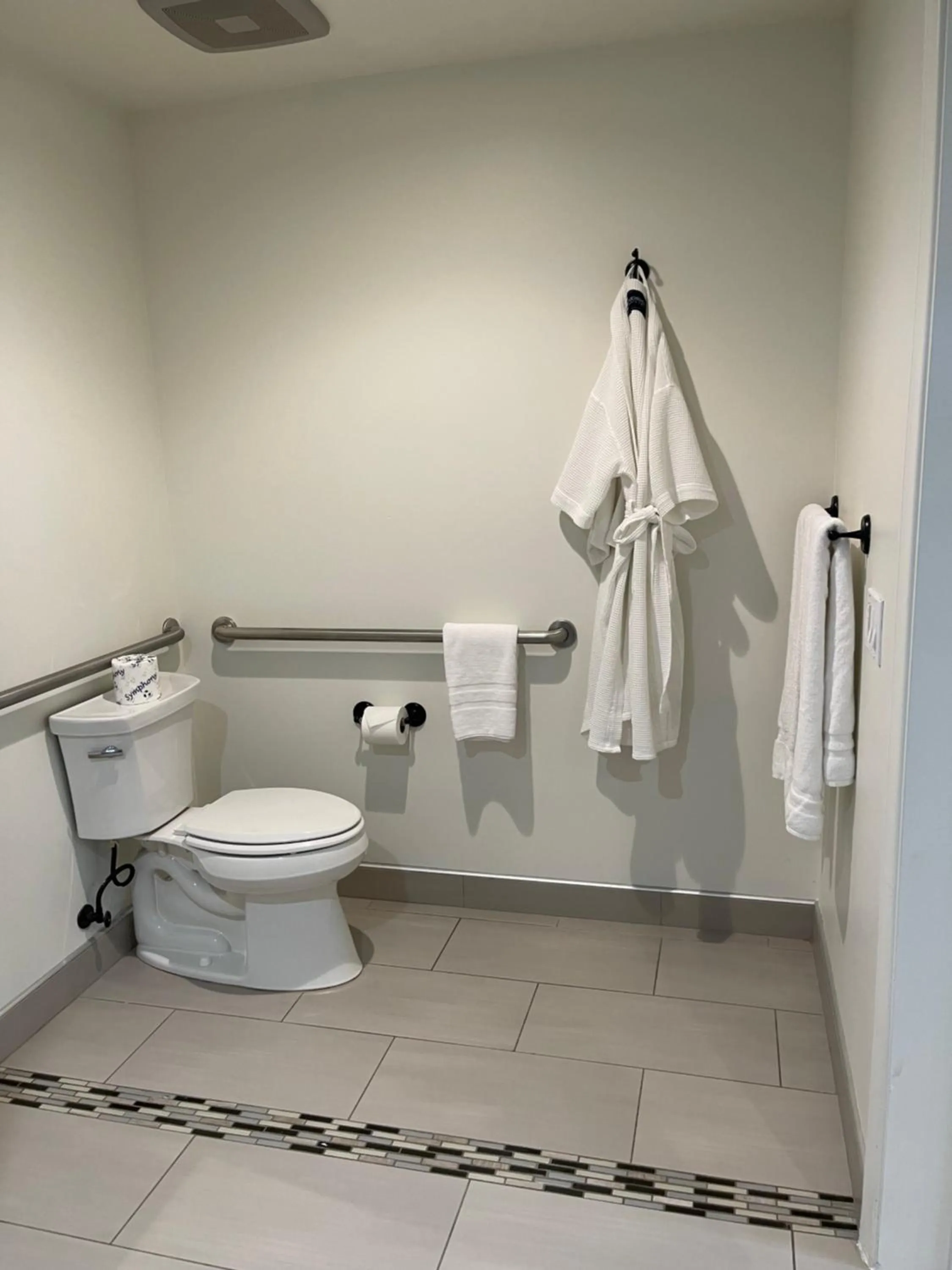 The Chateau at Lake La Quinta