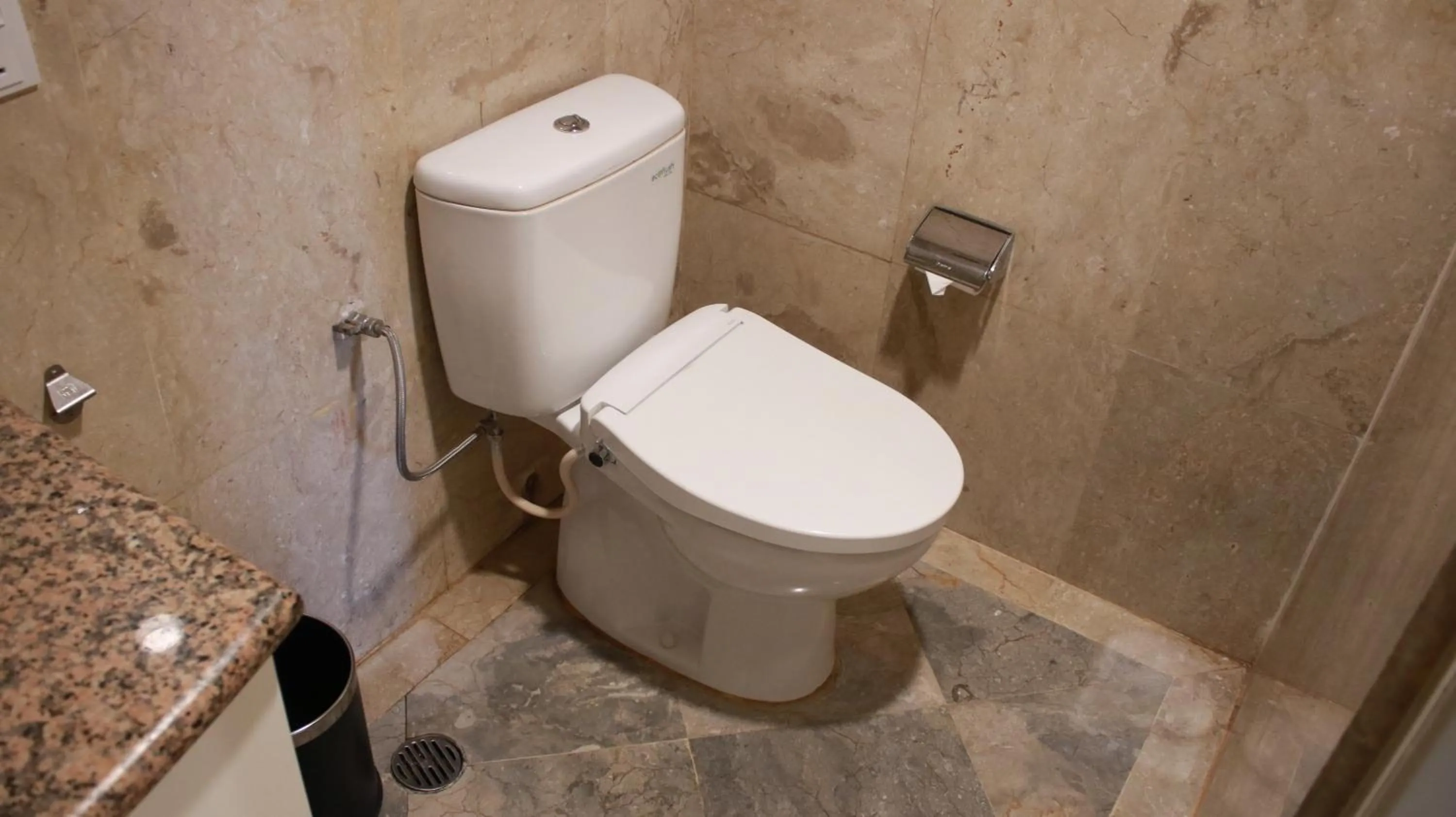 Toilet in Beverly Hotel Batam