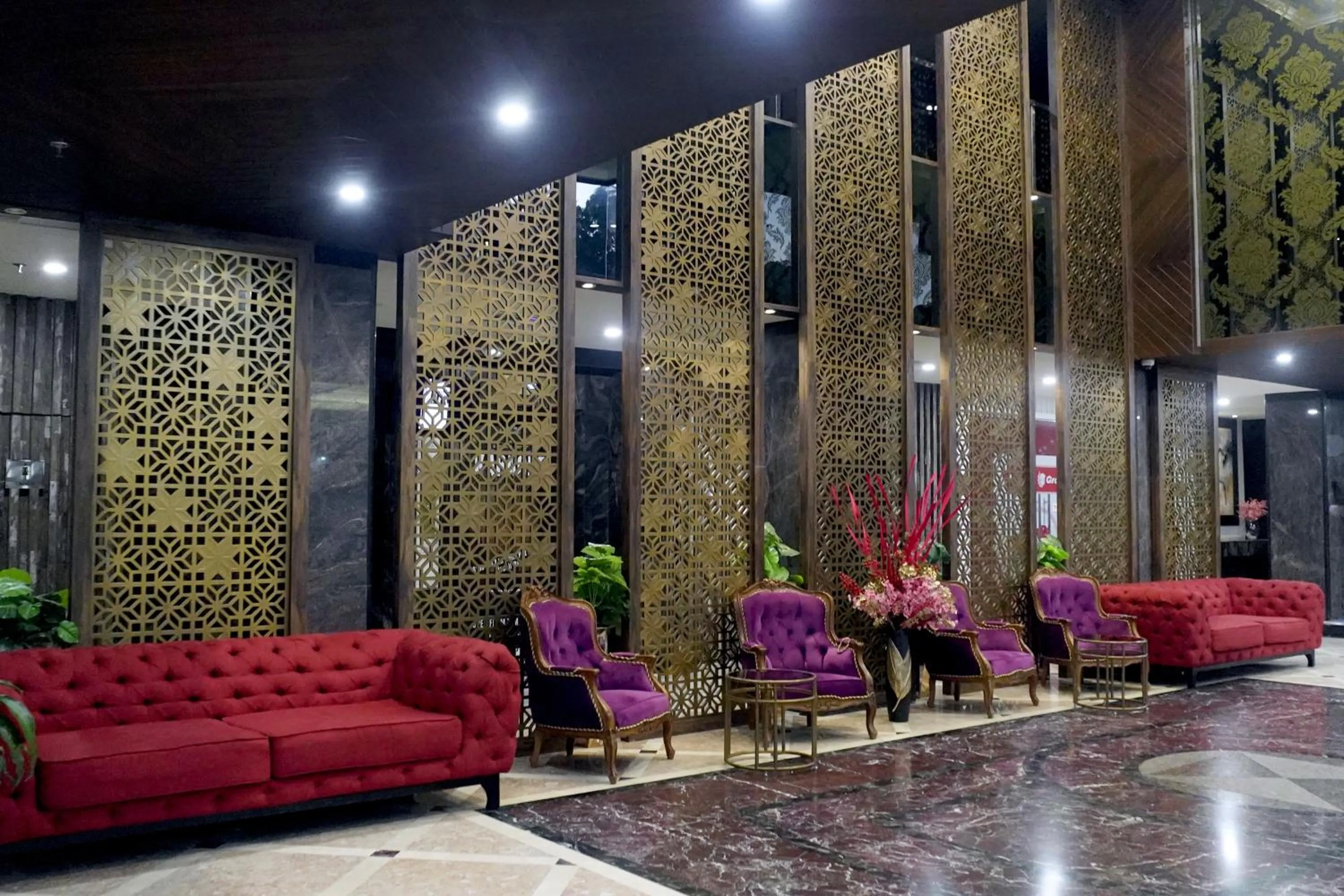Lobby or reception in Beverly Hotel Batam