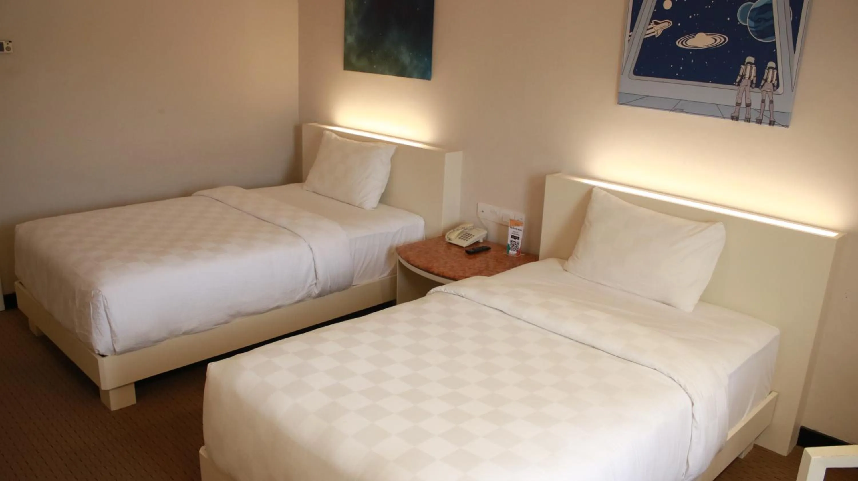 Bed in Beverly Hotel Batam