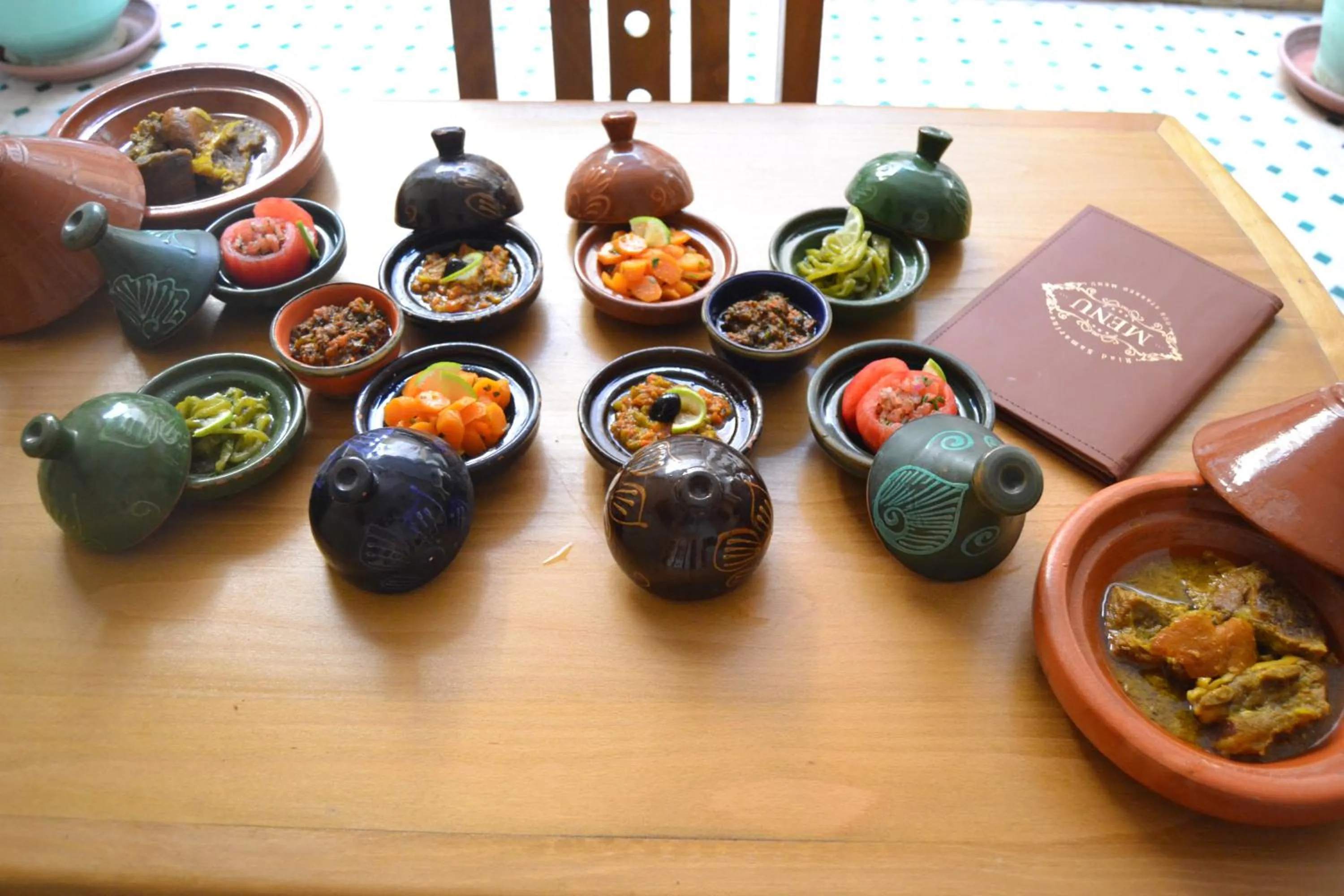 Restaurant/places to eat in Riad Samarine