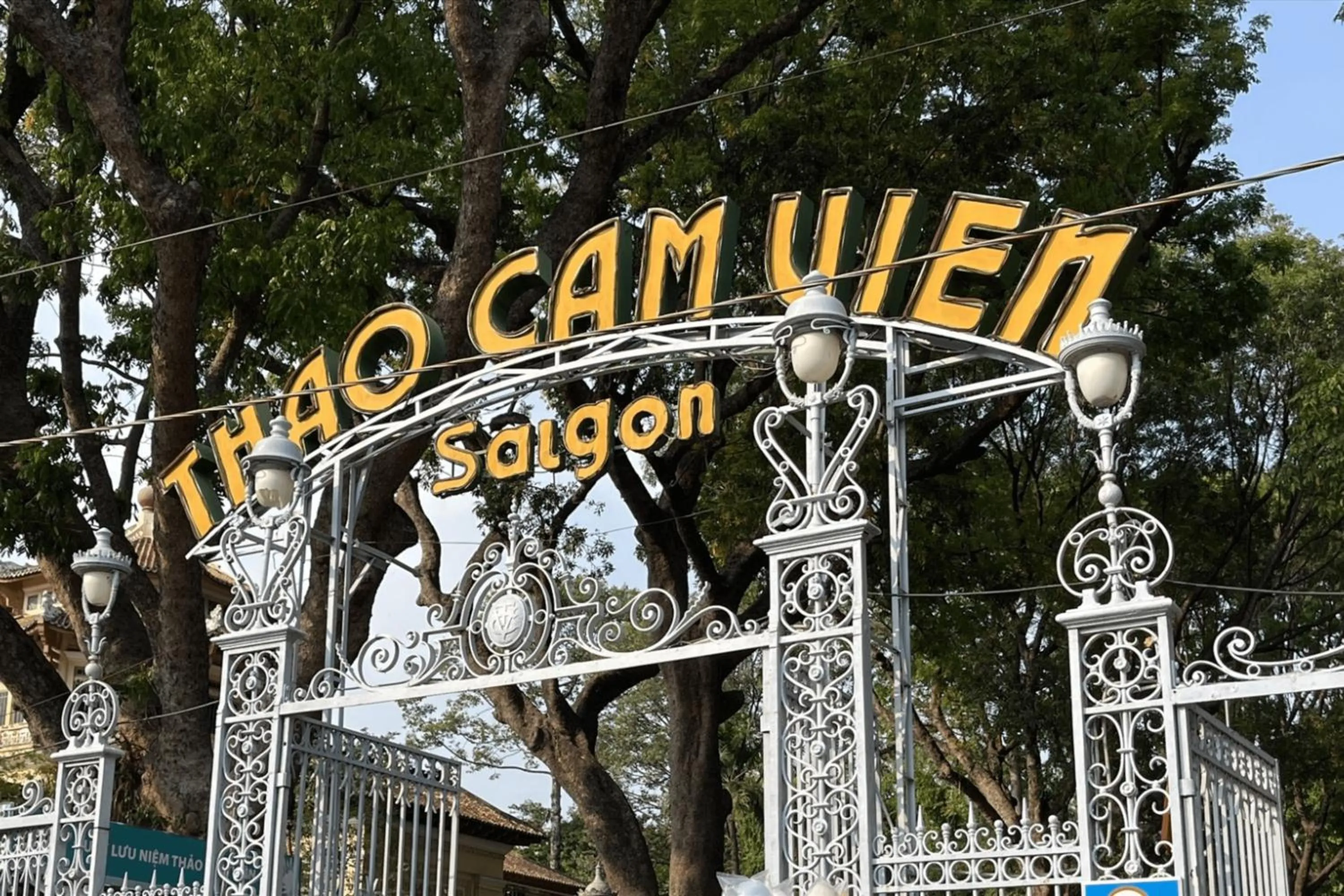 The Bloom Pham Viet Chanh - Modern Living Space in Saigon - A Top Choice for Western Travelers