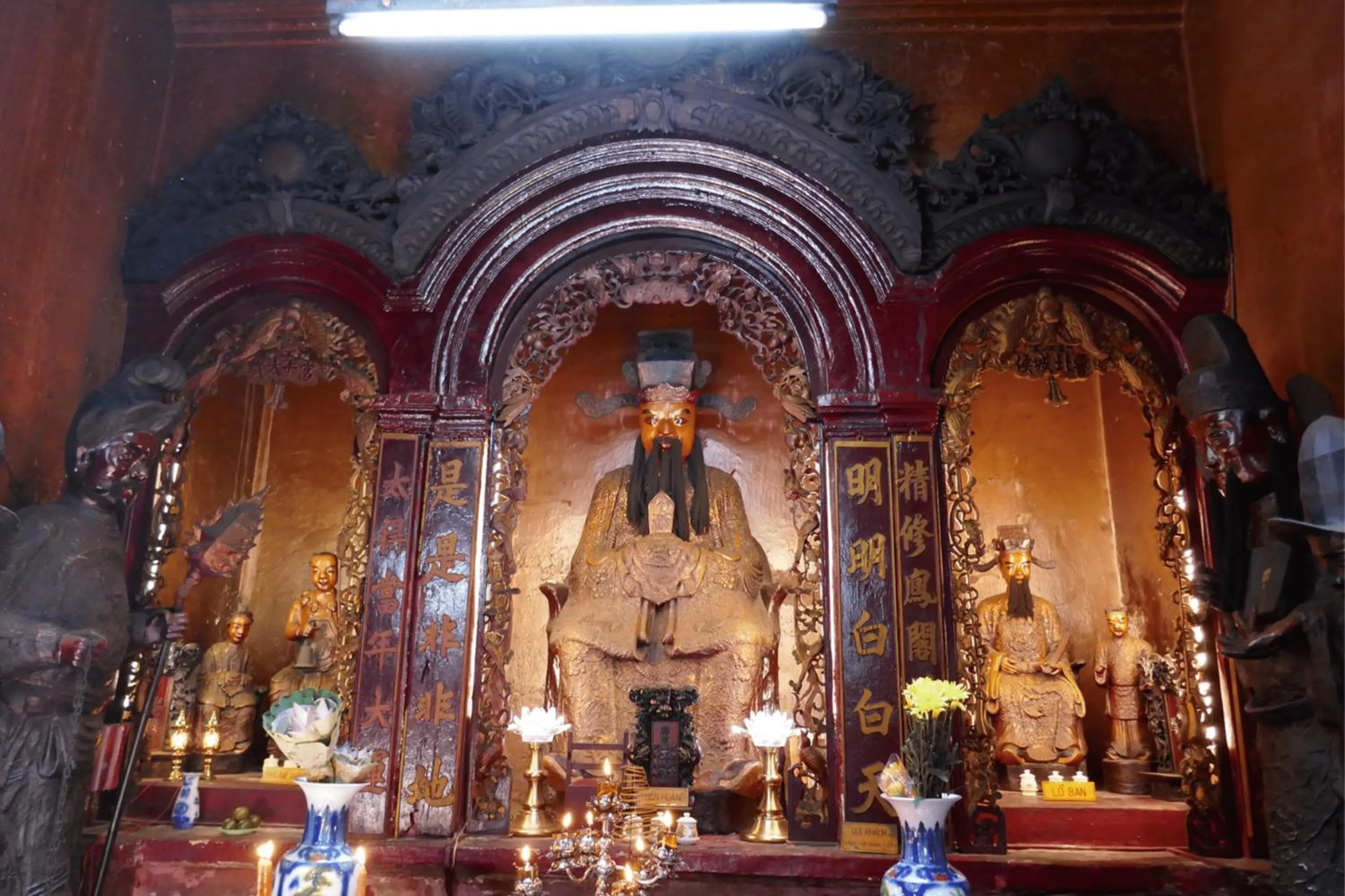 The Bloom Pham Viet Chanh - Modern Living Space in Saigon - A Top Choice for Western Travelers