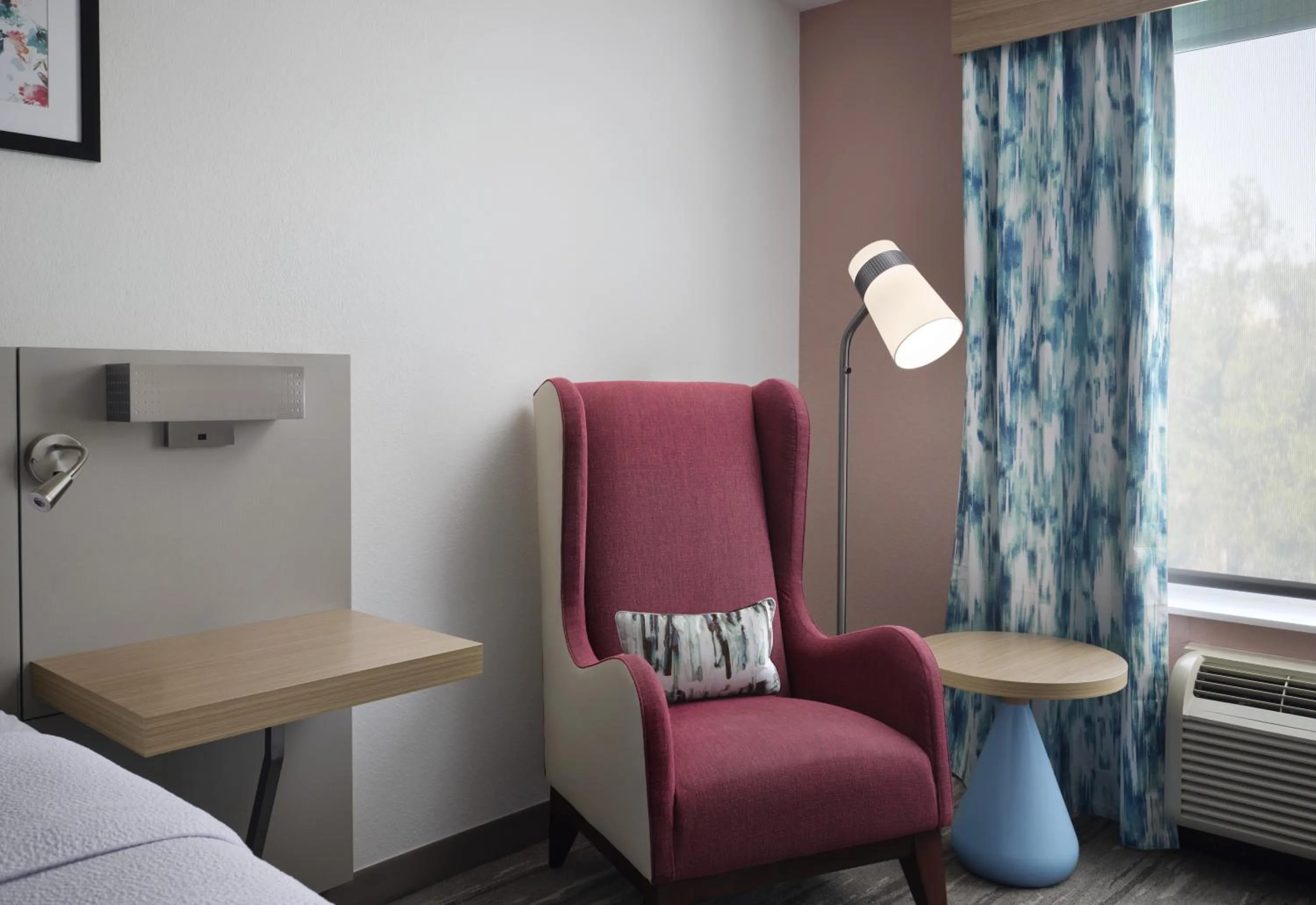 Bedroom in Hilton Garden Inn Tampa East Brandon