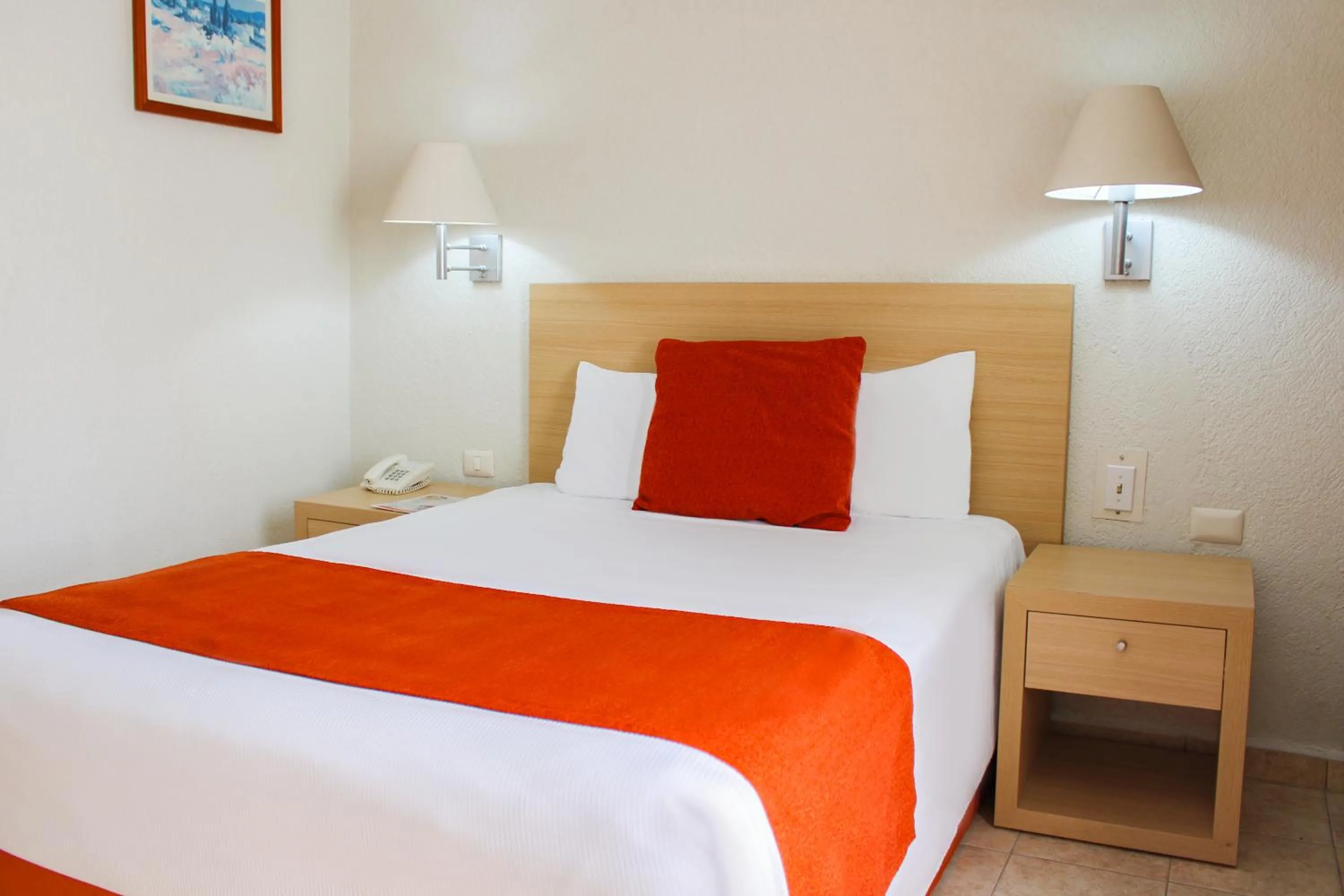 Bed in Hotel & Suites Real del Lago