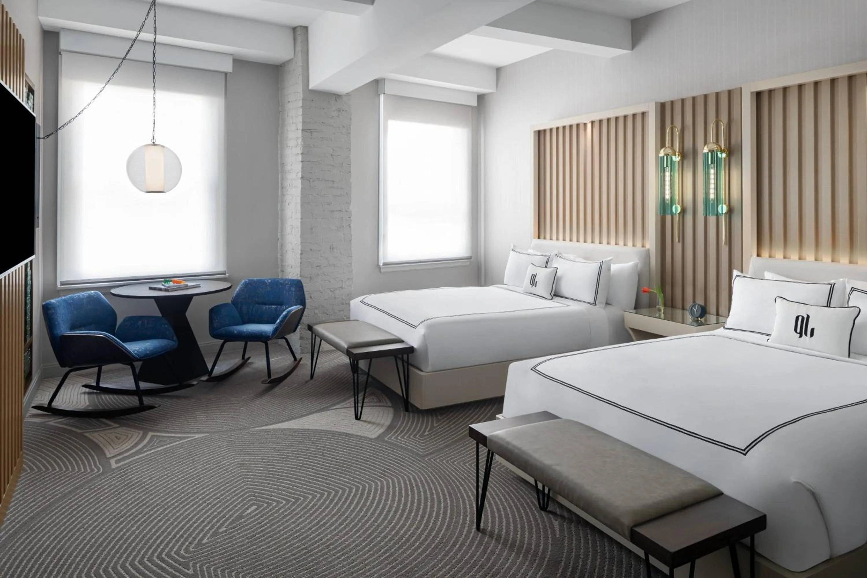 Photo of the whole room, Bed in Glass Light Hotel & Gallery, Autograph Collection