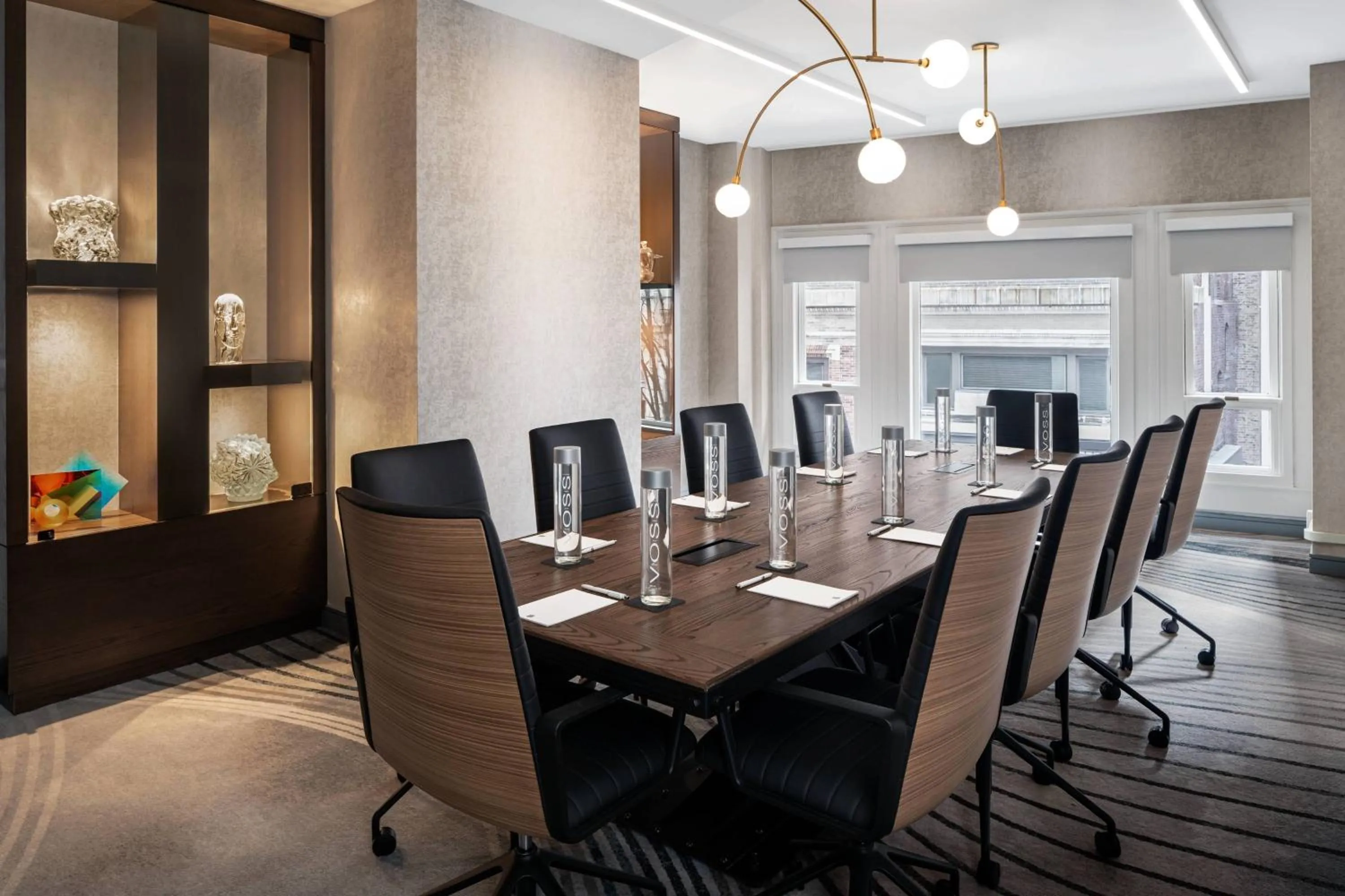 Meeting/conference room in Glass Light Hotel & Gallery, Autograph Collection