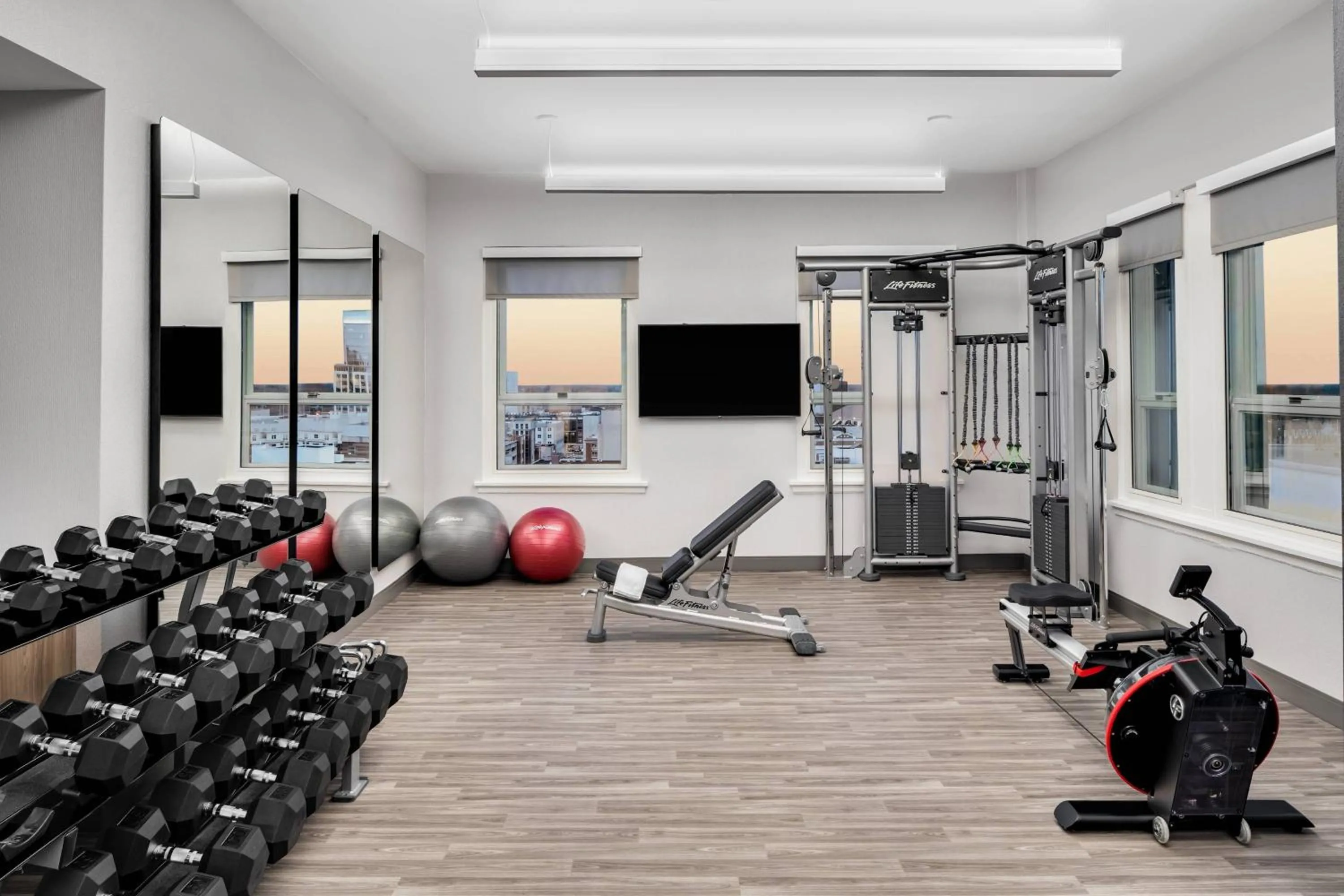 Fitness centre/facilities in Glass Light Hotel & Gallery, Autograph Collection