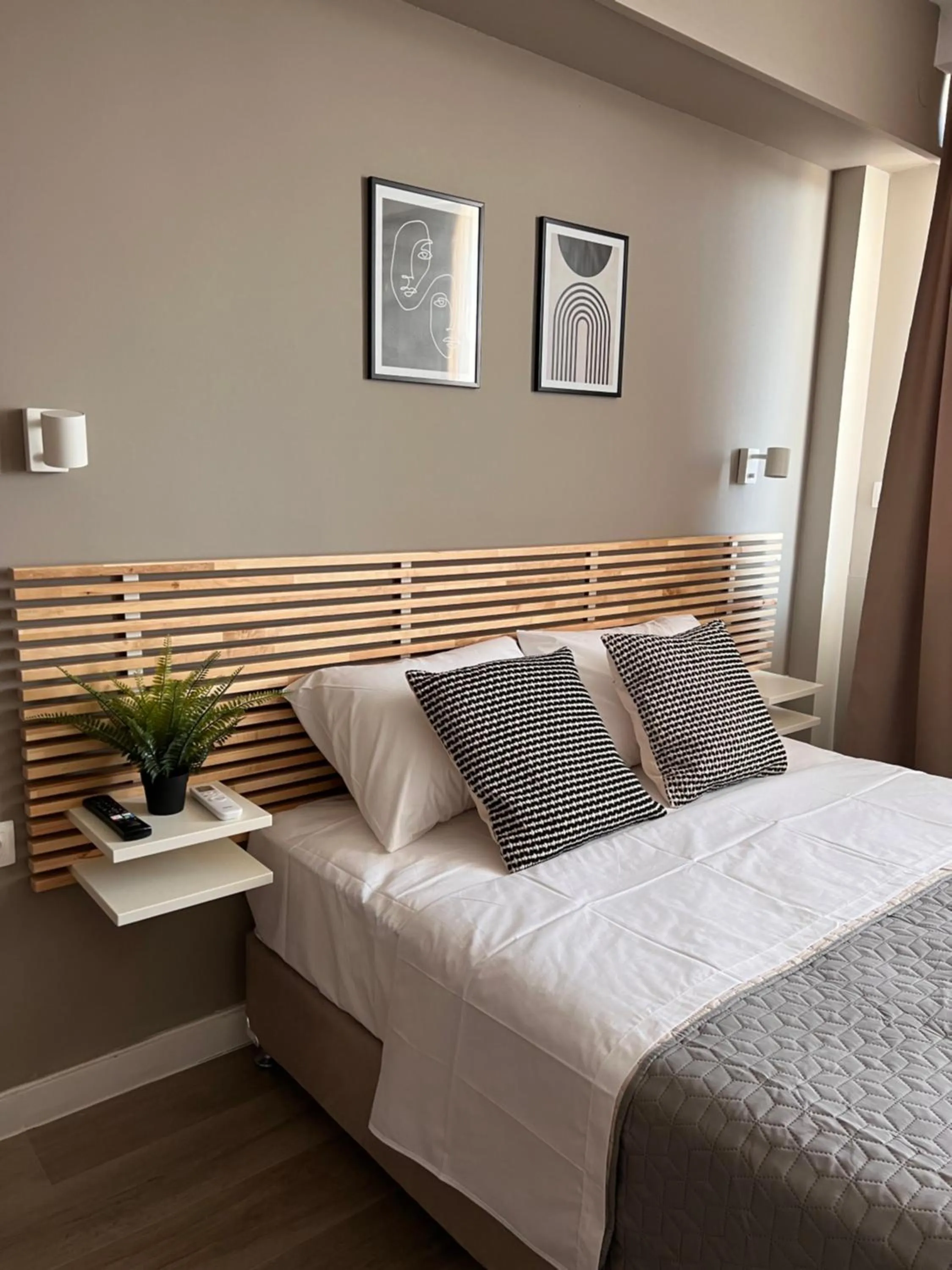 Bed in Luxor Premium Suites