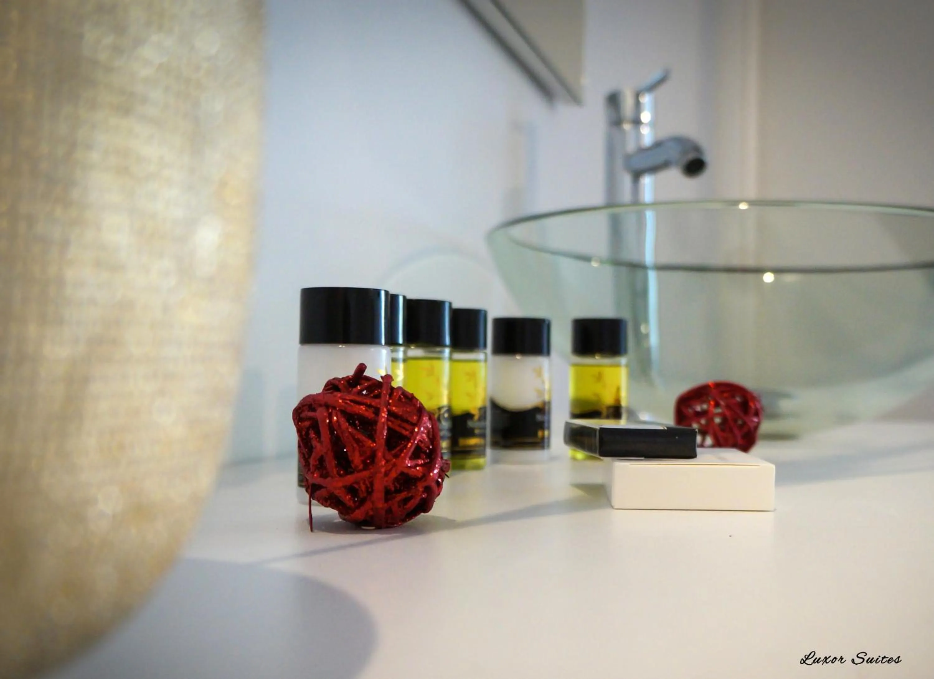 Shower in Luxor Premium Suites