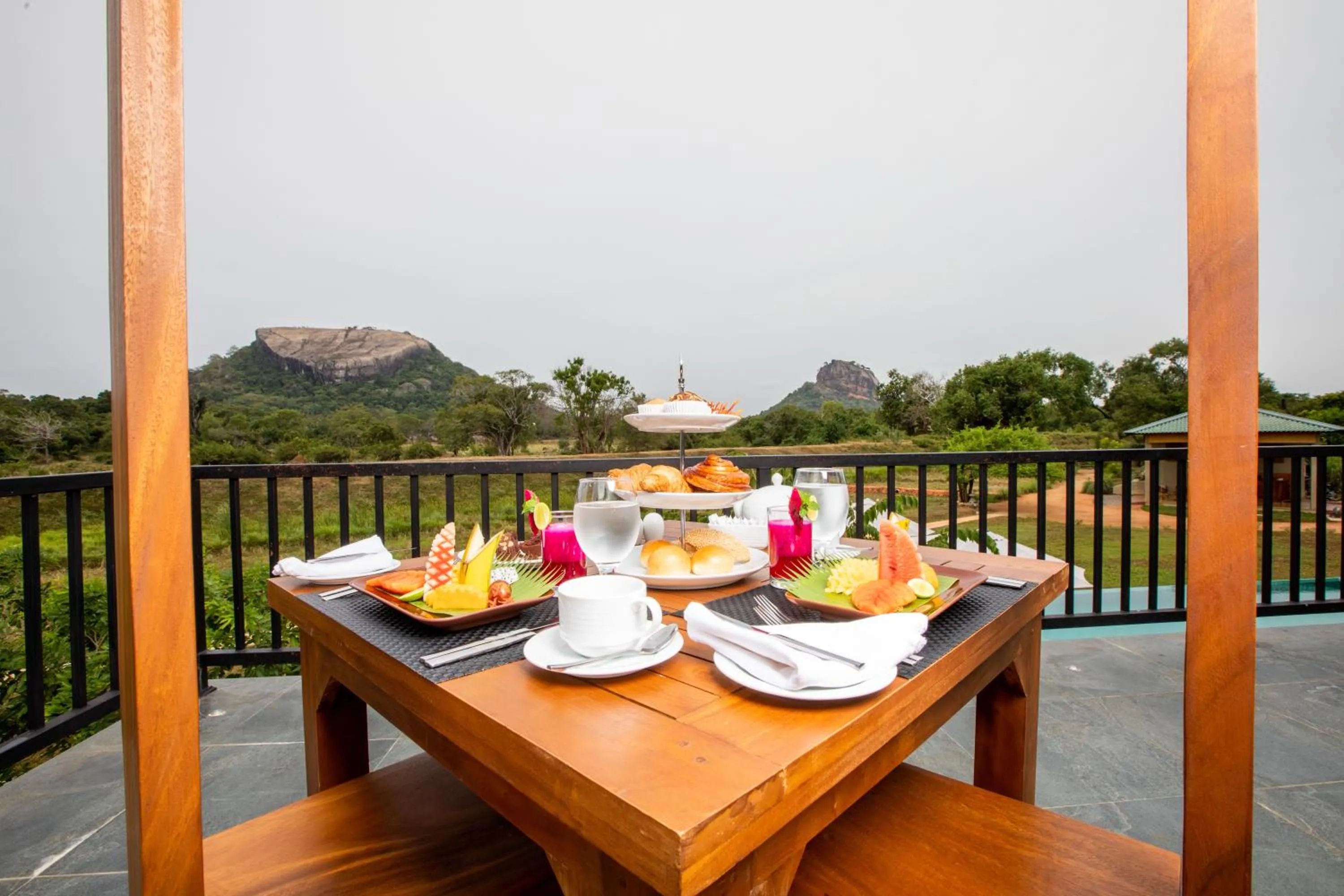 Sigiriya King's Resort