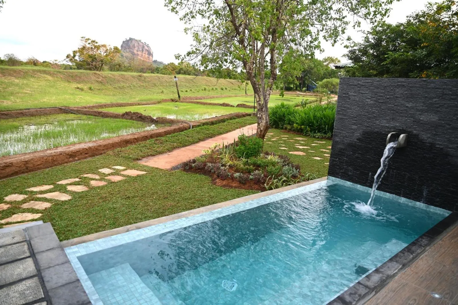 Sigiriya King's Resort